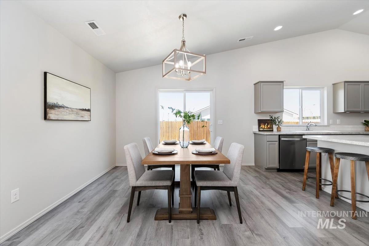 19585 Maywood Avenue, Caldwell, Idaho 83605, 4 Bedrooms, 2 Bathrooms, Residential For Sale, Price $415,000,MLS 98980125