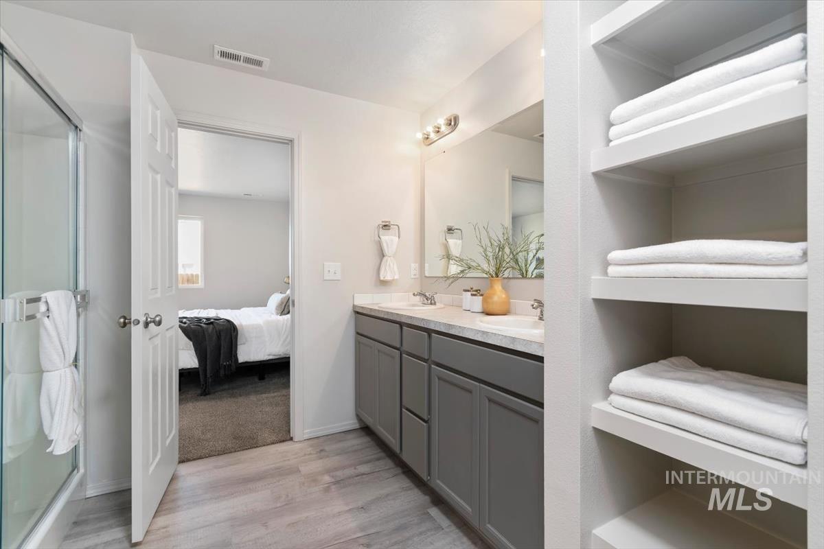 19585 Maywood Avenue, Caldwell, Idaho 83605, 4 Bedrooms, 2 Bathrooms, Residential For Sale, Price $415,000,MLS 98980125