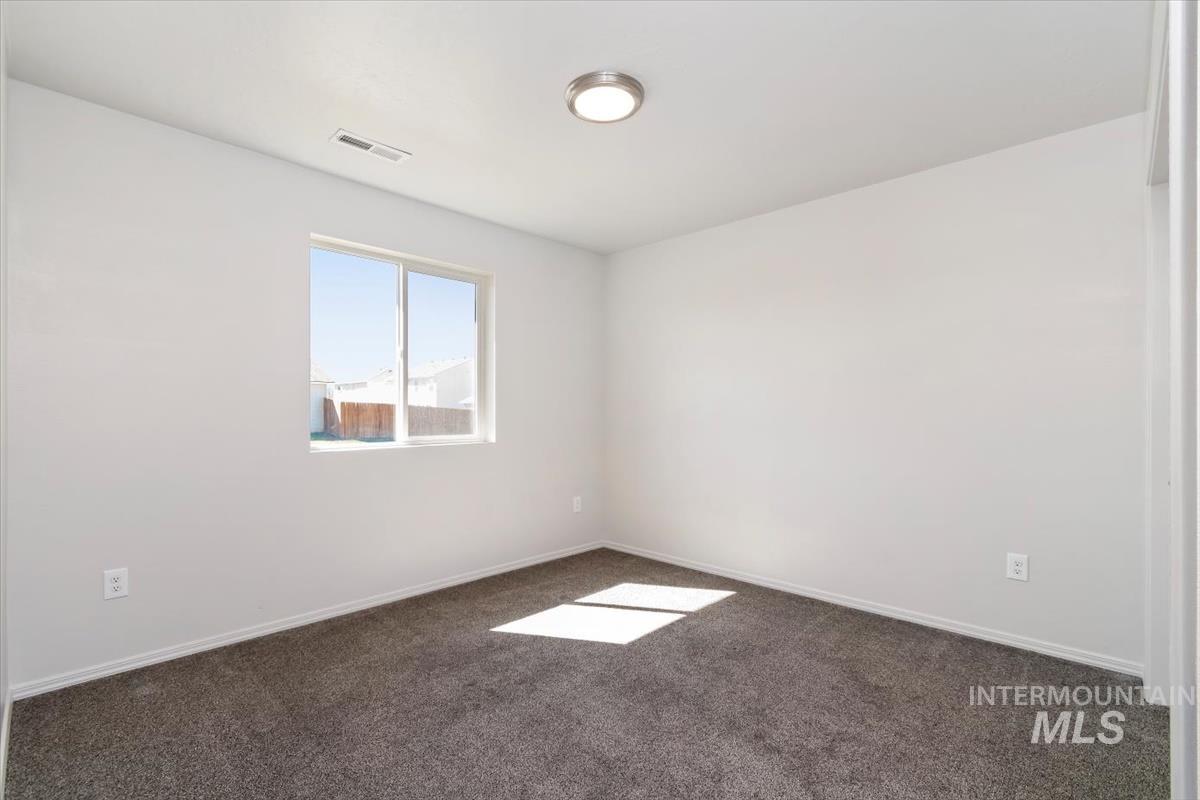 19585 Maywood Avenue, Caldwell, Idaho 83605, 4 Bedrooms, 2 Bathrooms, Residential For Sale, Price $415,000,MLS 98980125