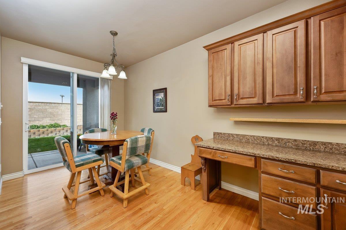 1841 Canyon Park Ct, Twin Falls, Idaho 83301, 3 Bedrooms, 2 Bathrooms, Residential For Sale, Price $535,000,MLS 98980129