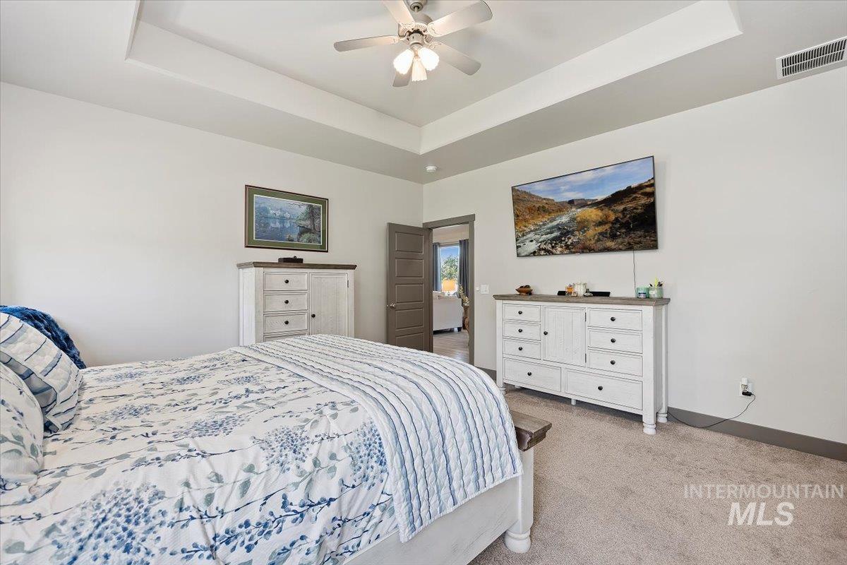 225 Slate Springs Ct, Kimberly, Idaho 83341-2301, 3 Bedrooms, 2 Bathrooms, Residential For Sale, Price $434,900,MLS 98980130