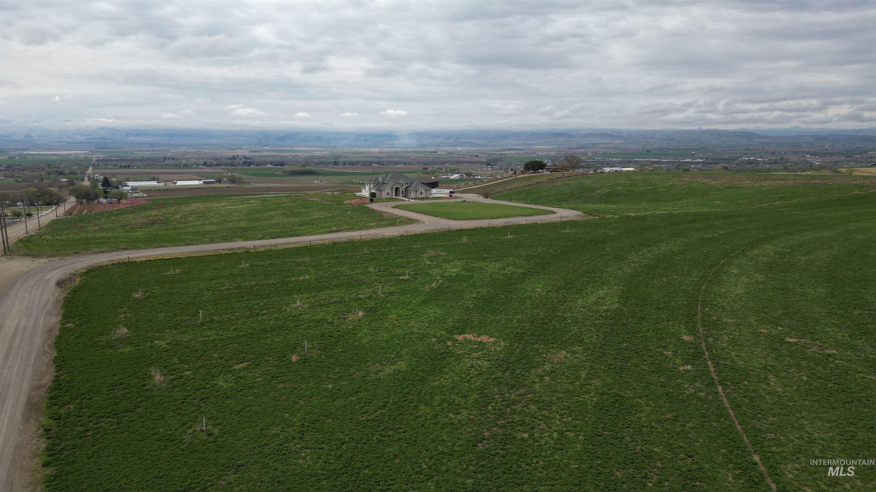 17777 Allendale Rd, Wilder, Idaho 83676, 5 Bedrooms, 4.5 Bathrooms, Residential For Sale, Price $3,500,000,MLS 98980131