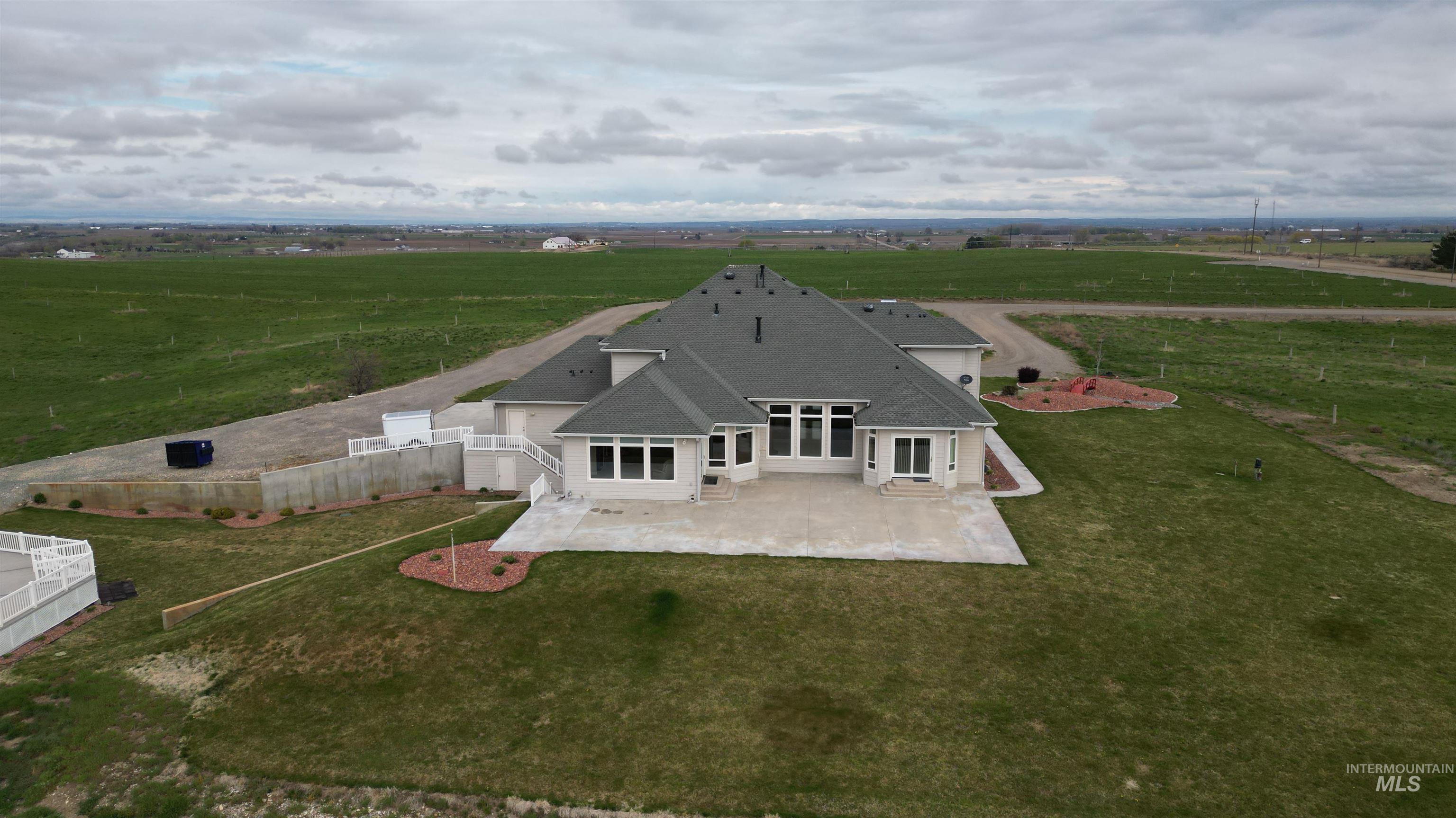 17777 Allendale Rd, Wilder, Idaho 83676, 5 Bedrooms, 4.5 Bathrooms, Residential For Sale, Price $3,500,000,MLS 98980131