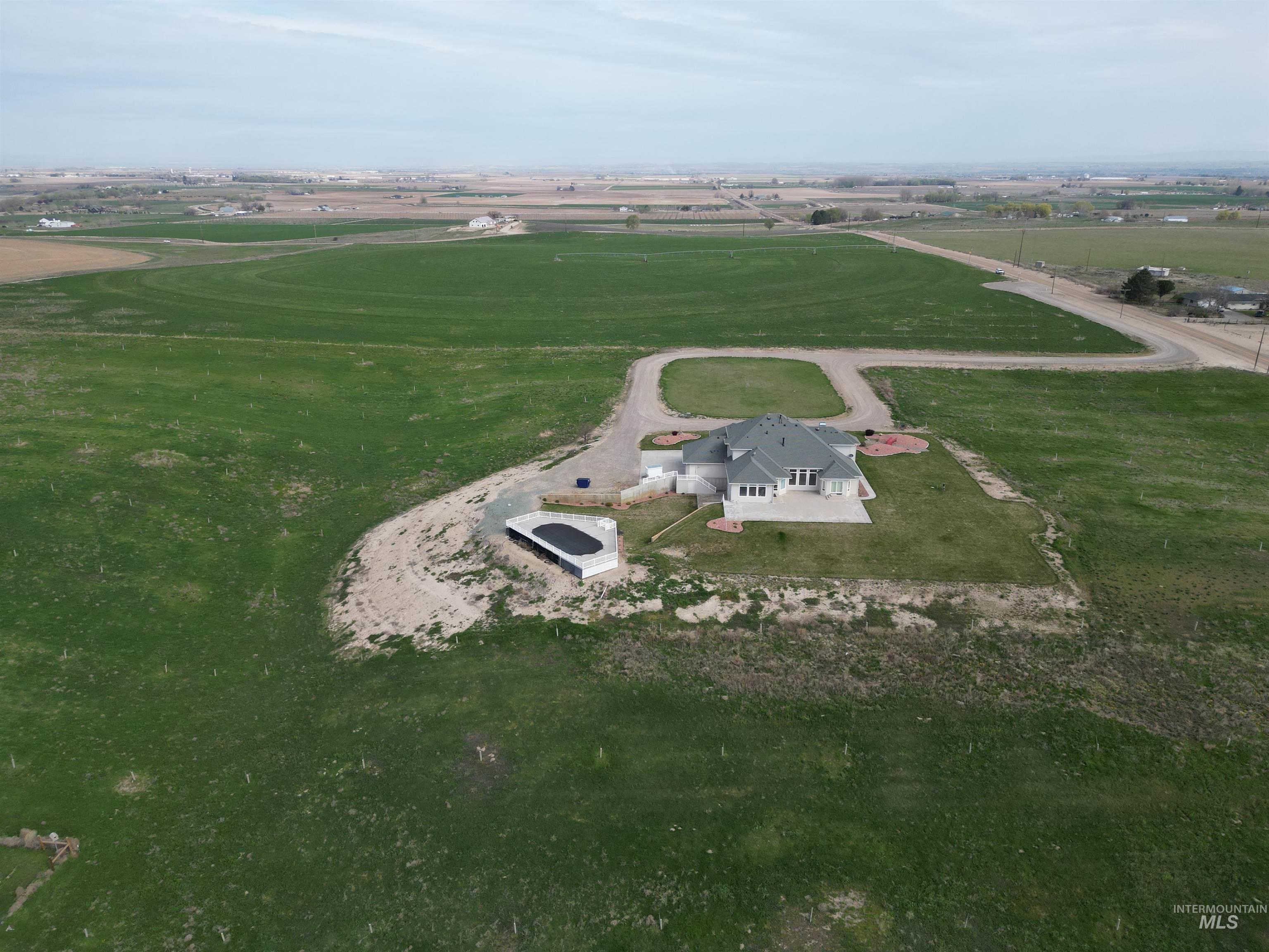 17777 Allendale Rd, Wilder, Idaho 83676, 5 Bedrooms, 4.5 Bathrooms, Residential For Sale, Price $3,500,000,MLS 98980131