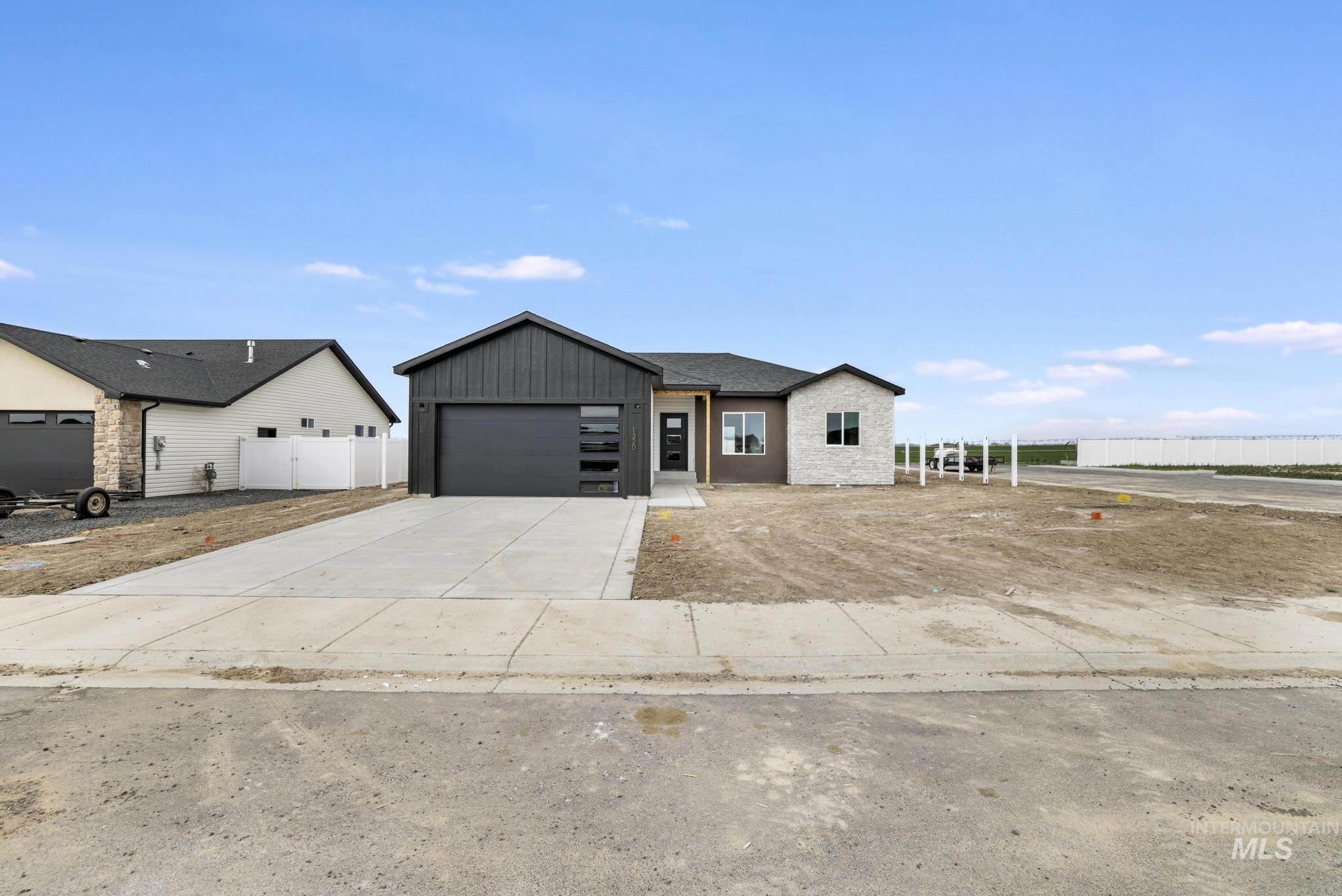 1320 E 20th, Jerome, Idaho 83338, 3 Bedrooms, 2 Bathrooms, Residential For Sale, Price $369,900,MLS 98980134