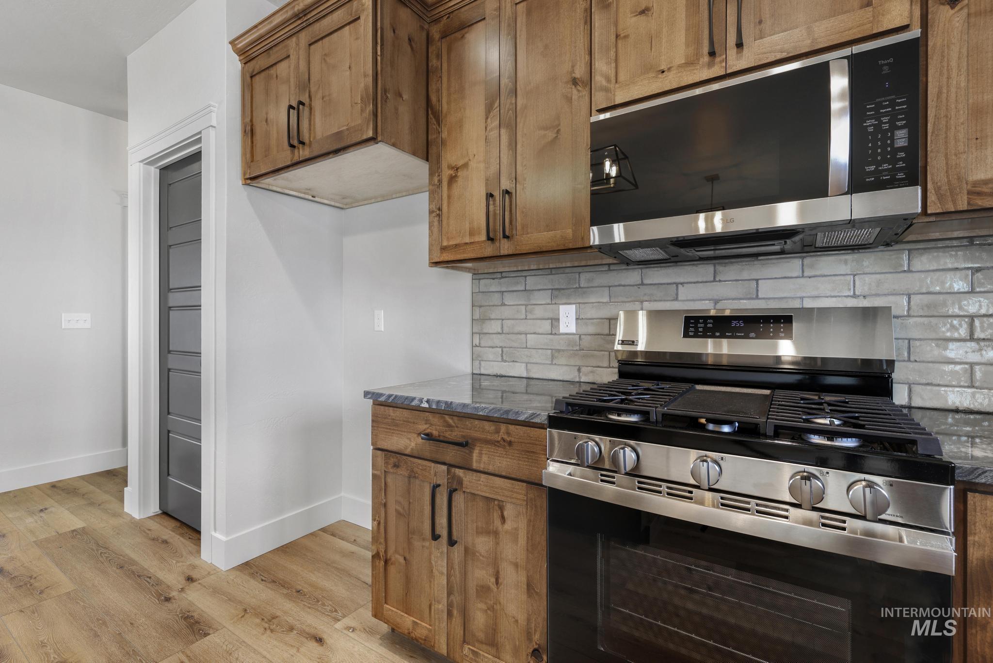 1320 E 20th, Jerome, Idaho 83338, 3 Bedrooms, 2 Bathrooms, Residential For Sale, Price $369,900,MLS 98980134