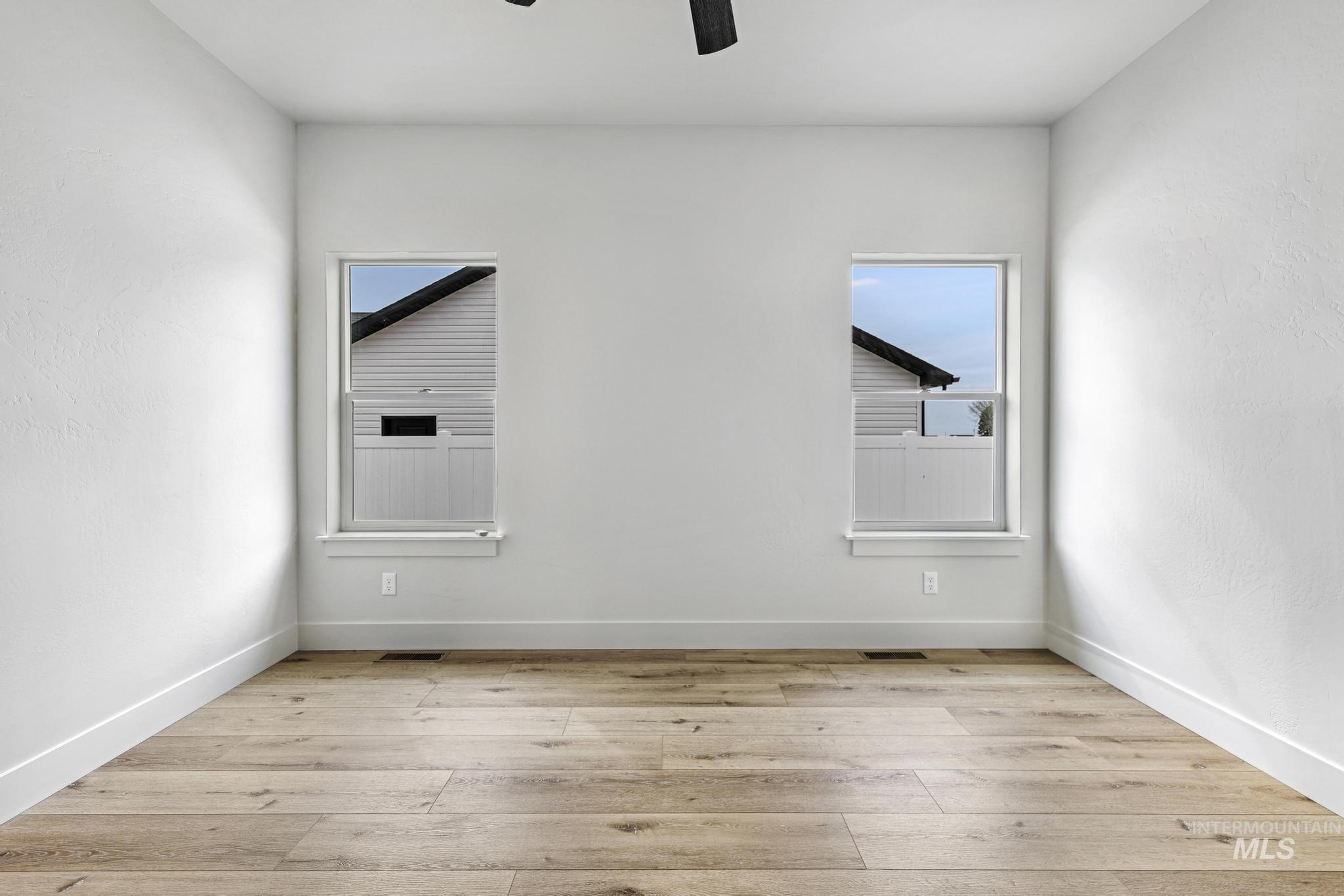 1320 E 20th, Jerome, Idaho 83338, 3 Bedrooms, 2 Bathrooms, Residential For Sale, Price $369,900,MLS 98980134