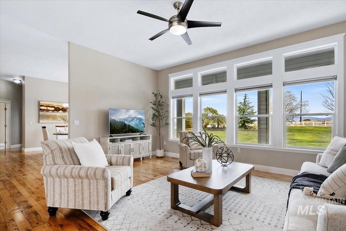 3136 N Brumby Ln, Kuna, Idaho 83634, 4 Bedrooms, 3.5 Bathrooms, Residential For Sale, Price $1,312,500,MLS 98980137