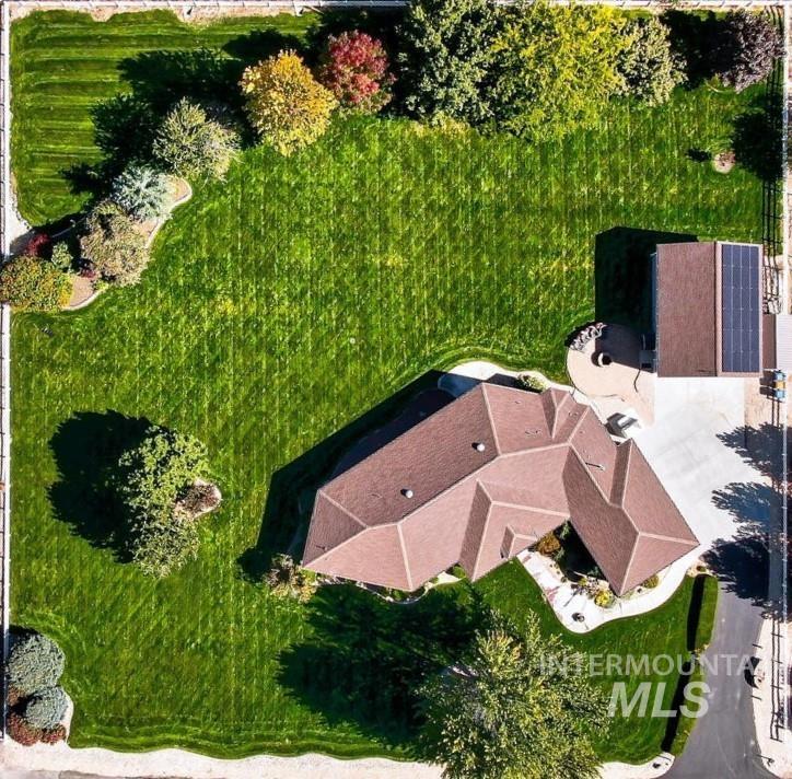 3136 N Brumby Ln, Kuna, Idaho 83634, 4 Bedrooms, 3.5 Bathrooms, Residential For Sale, Price $1,312,500,MLS 98980137