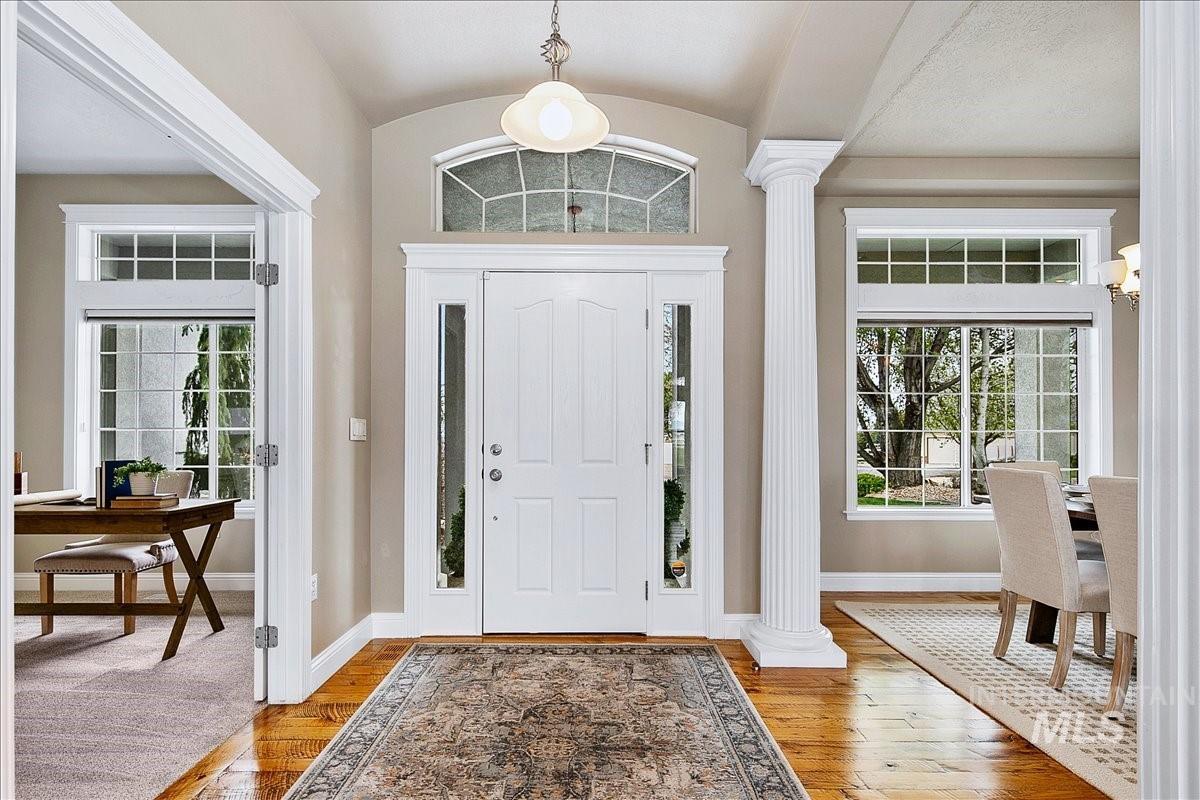 3136 N Brumby Ln, Kuna, Idaho 83634, 4 Bedrooms, 3.5 Bathrooms, Residential For Sale, Price $1,312,500,MLS 98980137