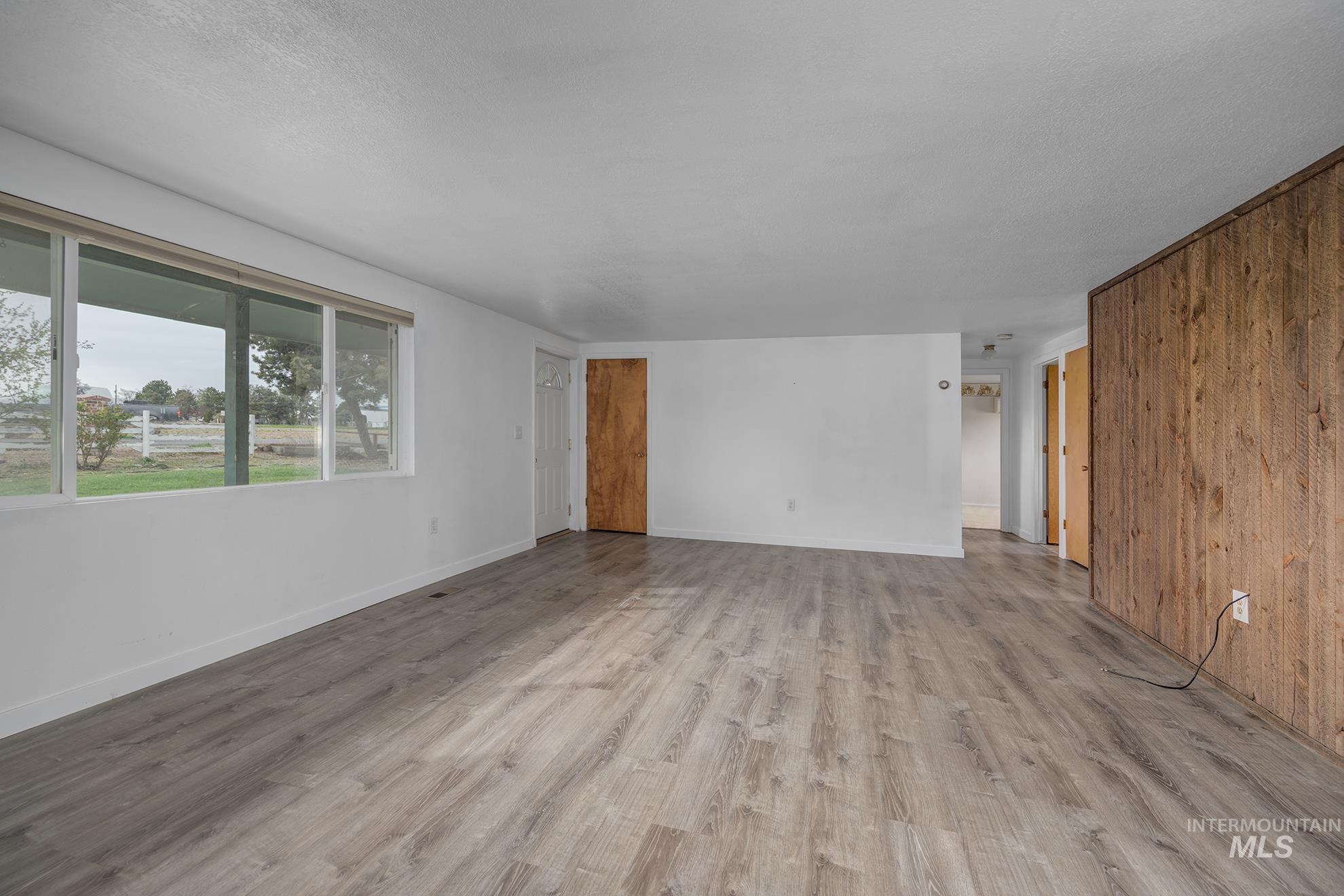 4484 Community Rd, Ontario, Oregon 97914, 3 Bedrooms, 2 Bathrooms, Residential For Sale, Price $450,000, 98980138