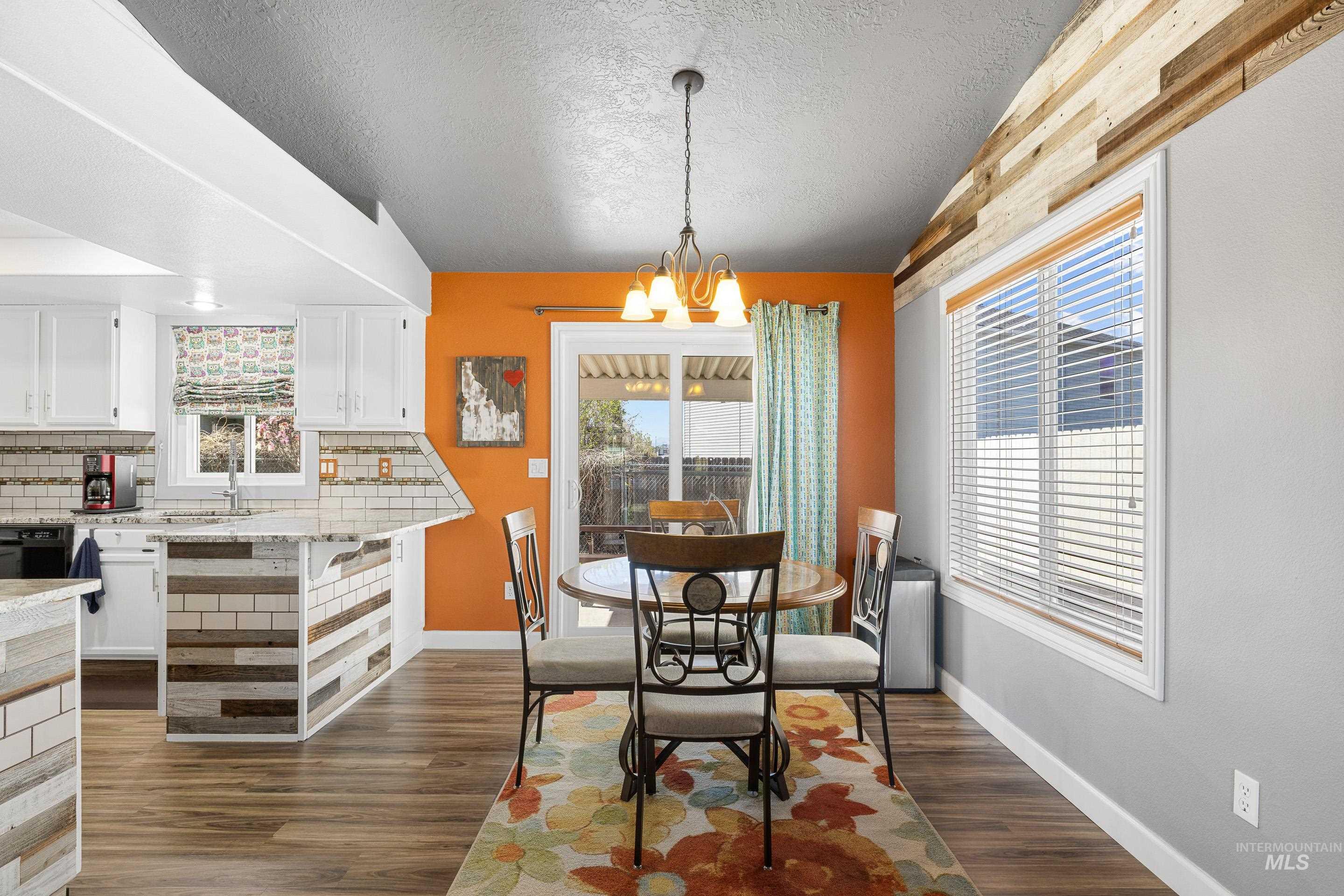 4883 S Rawhide Drive, Boise, Idaho 83709, 3 Bedrooms, 2 Bathrooms, Residential For Sale, Price $390,000,MLS 98980139