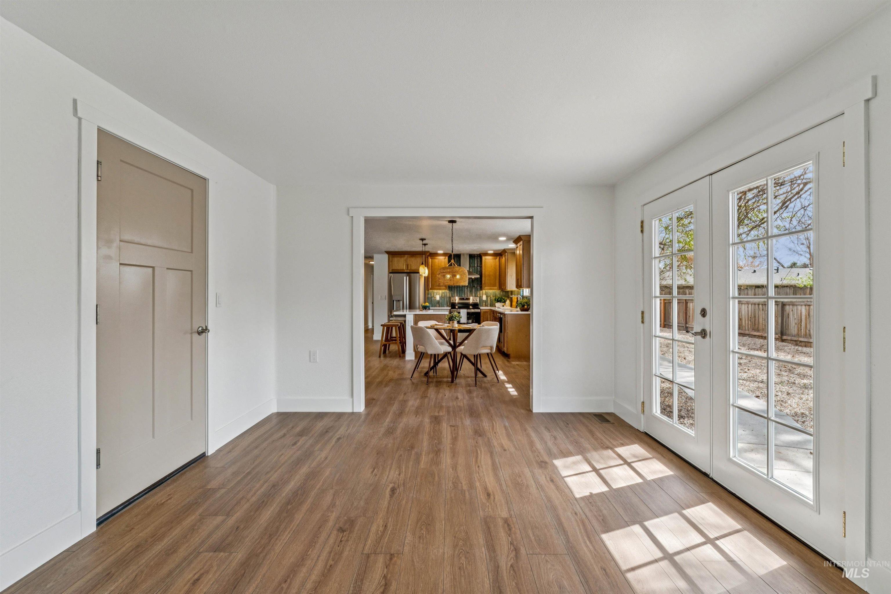 9709 W McMillan, Boise, Idaho 83704, 3 Bedrooms, 2 Bathrooms, Residential For Sale, Price $489,000, 98980140