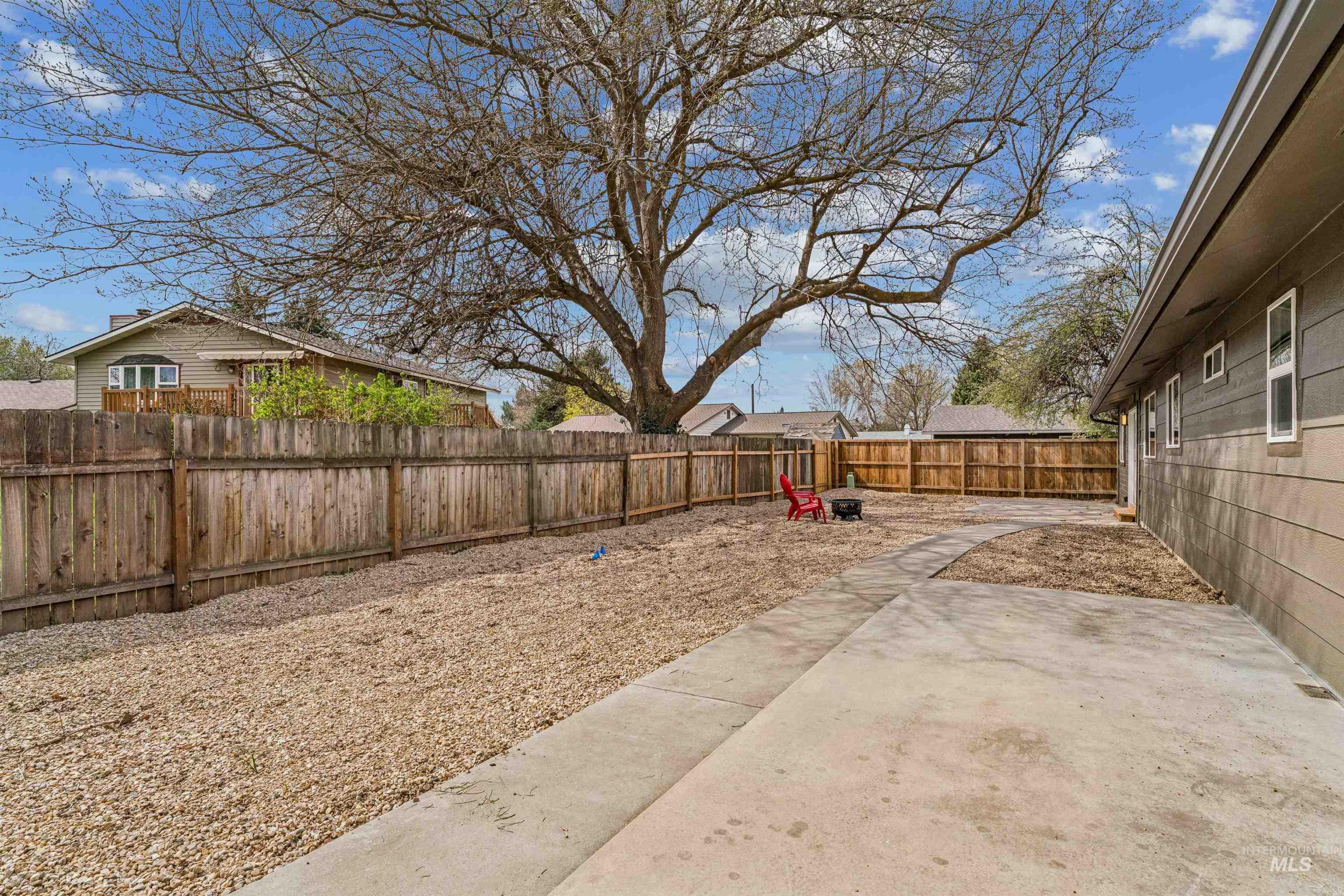 9709 W McMillan, Boise, Idaho 83704, 3 Bedrooms, 2 Bathrooms, Residential For Sale, Price $489,000, 98980140