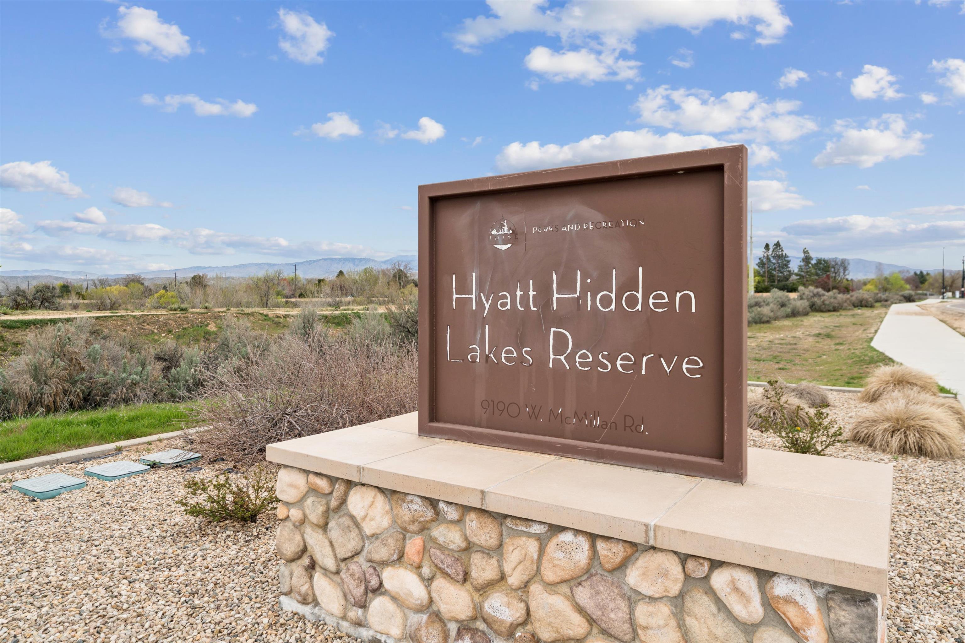 9709 W McMillan, Boise, Idaho 83704, 3 Bedrooms, 2 Bathrooms, Residential For Sale, Price $489,000, 98980140