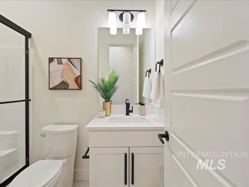 3882 W Haverhill St, Eagle, Idaho 83616, 4 Bedrooms, 3 Bathrooms, Residential For Sale, Price $999,999,MLS 98980141