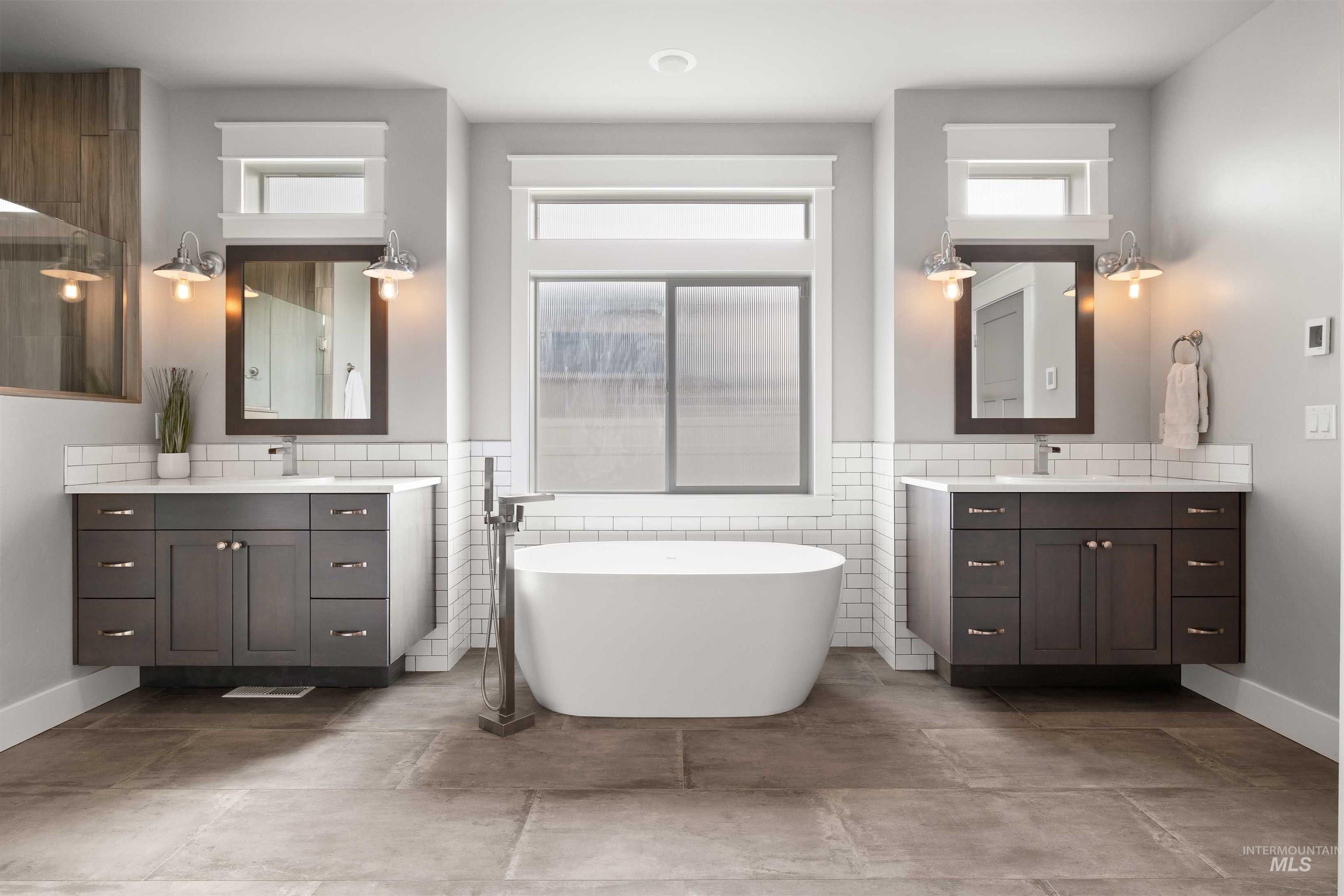 2441 Blick Lane, Twin Falls, Idaho 83301, 5 Bedrooms, 2.5 Bathrooms, Residential For Sale, Price $724,990,MLS 98980144