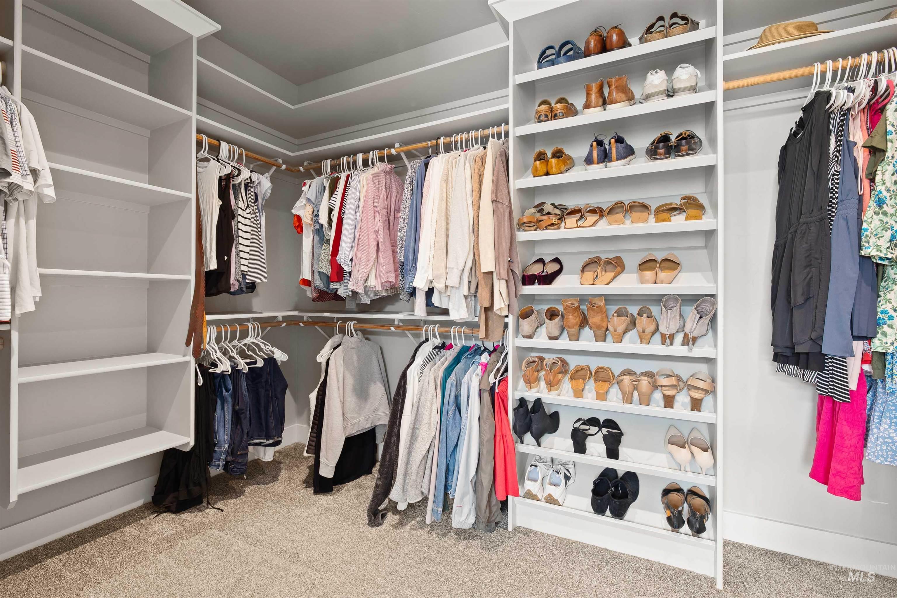 2441 Blick Lane, Twin Falls, Idaho 83301, 5 Bedrooms, 2.5 Bathrooms, Residential For Sale, Price $724,990,MLS 98980144