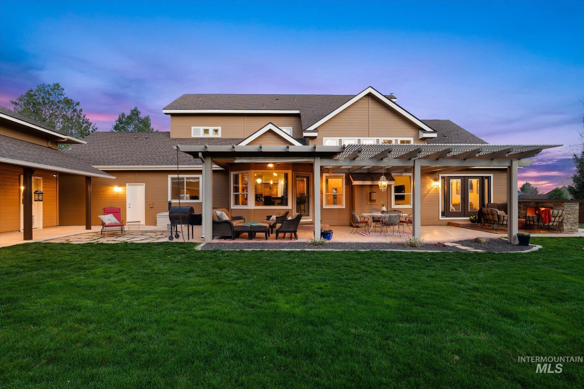 9802 W Big Springs Blvd., Boise, Idaho 83714, 4 Bedrooms, 3 Bathrooms, Residential For Sale, Price $999,999,MLS 98980147