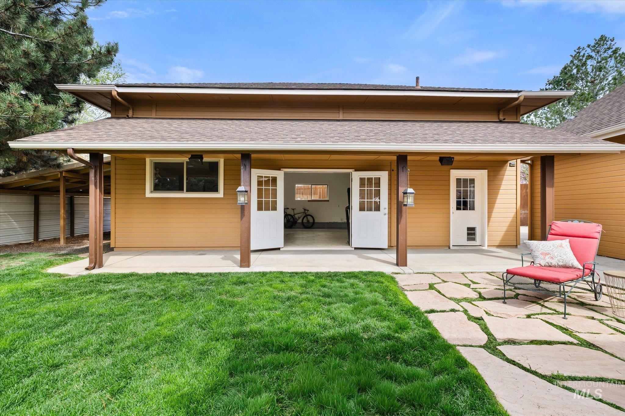 9802 W Big Springs Blvd., Boise, Idaho 83714, 4 Bedrooms, 3 Bathrooms, Residential For Sale, Price $999,999,MLS 98980147