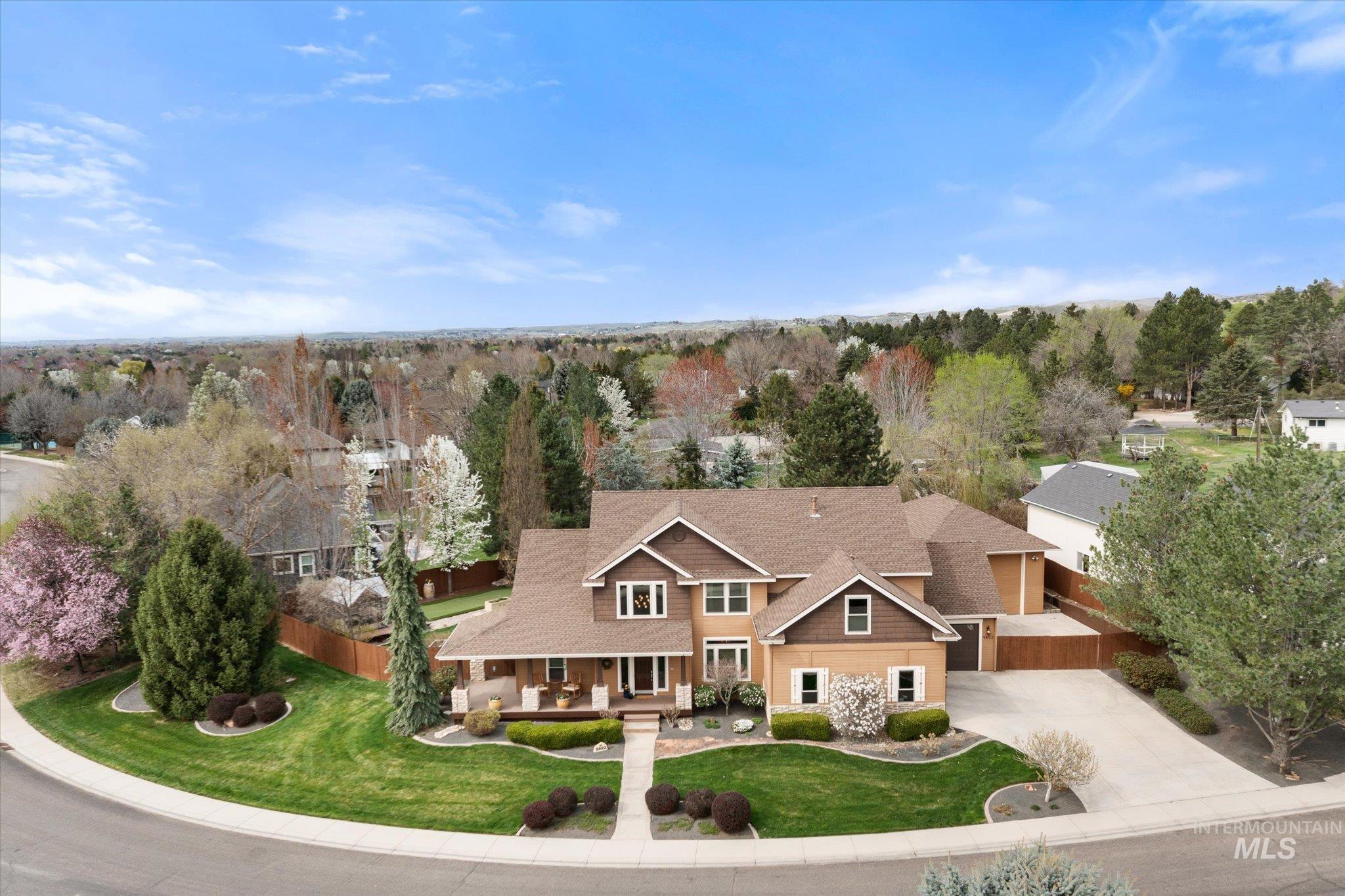 9802 W Big Springs Blvd., Boise, Idaho 83714, 4 Bedrooms, 3 Bathrooms, Residential For Sale, Price $999,999,MLS 98980147