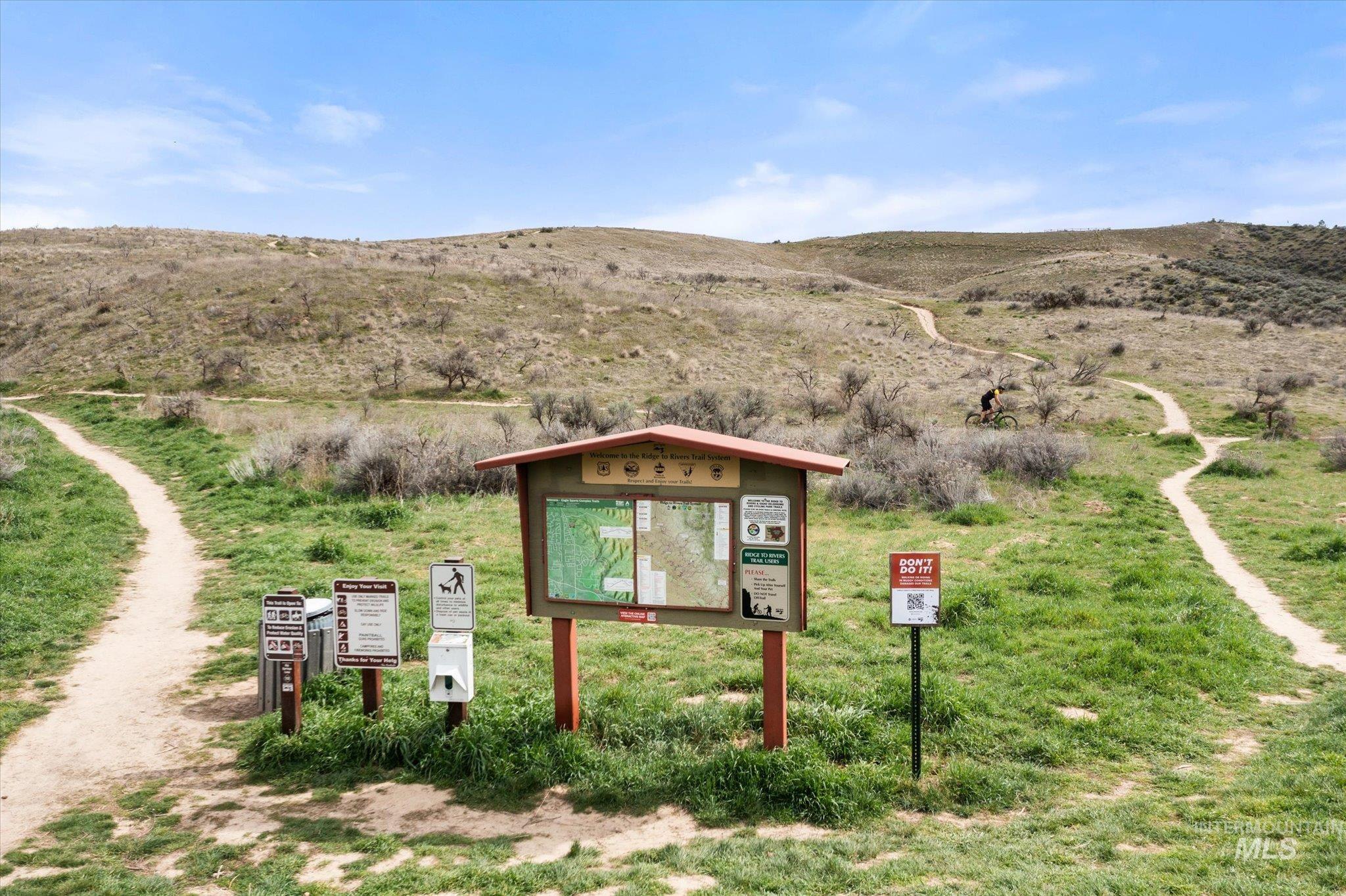 9802 W Big Springs Blvd., Boise, Idaho 83714, 4 Bedrooms, 3 Bathrooms, Residential For Sale, Price $999,999,MLS 98980147