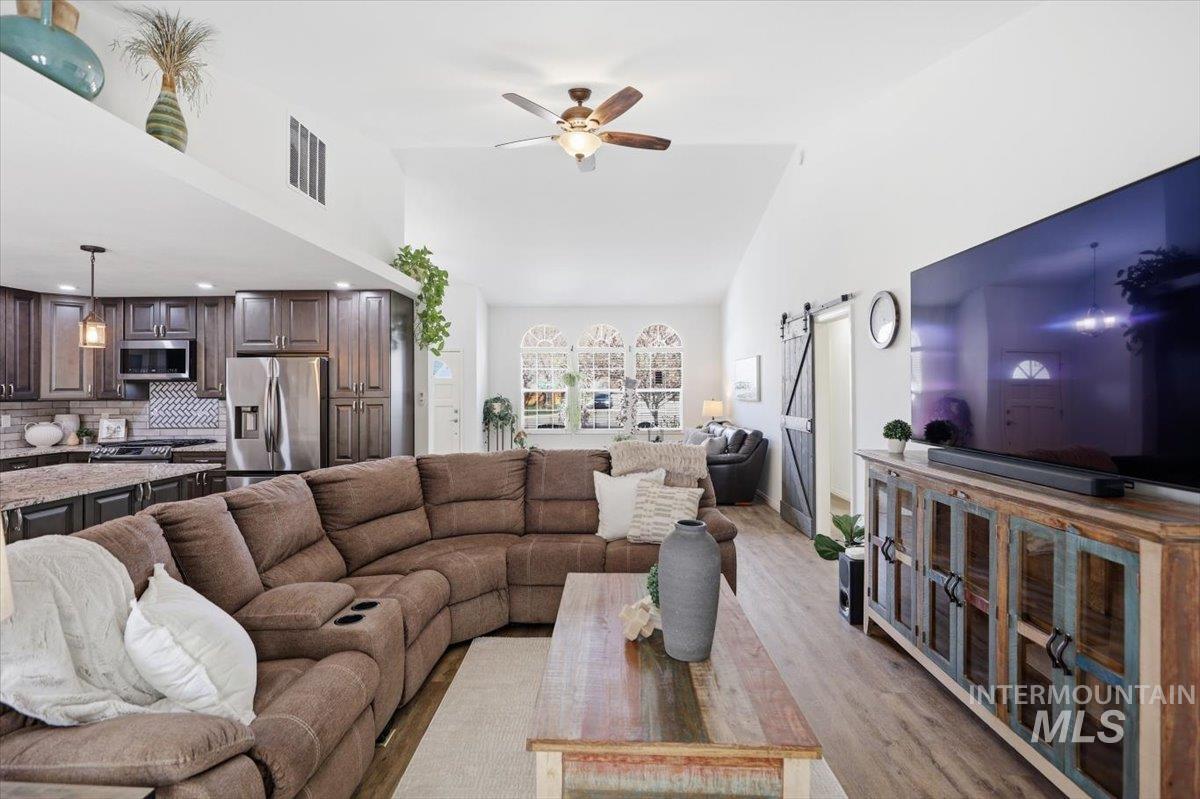 2441 N Snow Goose Way, Meridian, Idaho 83646, 4 Bedrooms, 2 Bathrooms, Residential For Sale, Price $645,000,MLS 98980148