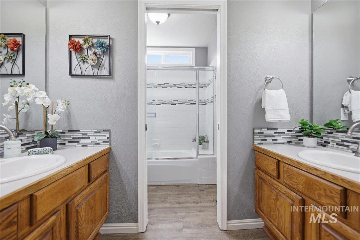 2441 N Snow Goose Way, Meridian, Idaho 83646, 4 Bedrooms, 2 Bathrooms, Residential For Sale, Price $645,000,MLS 98980148