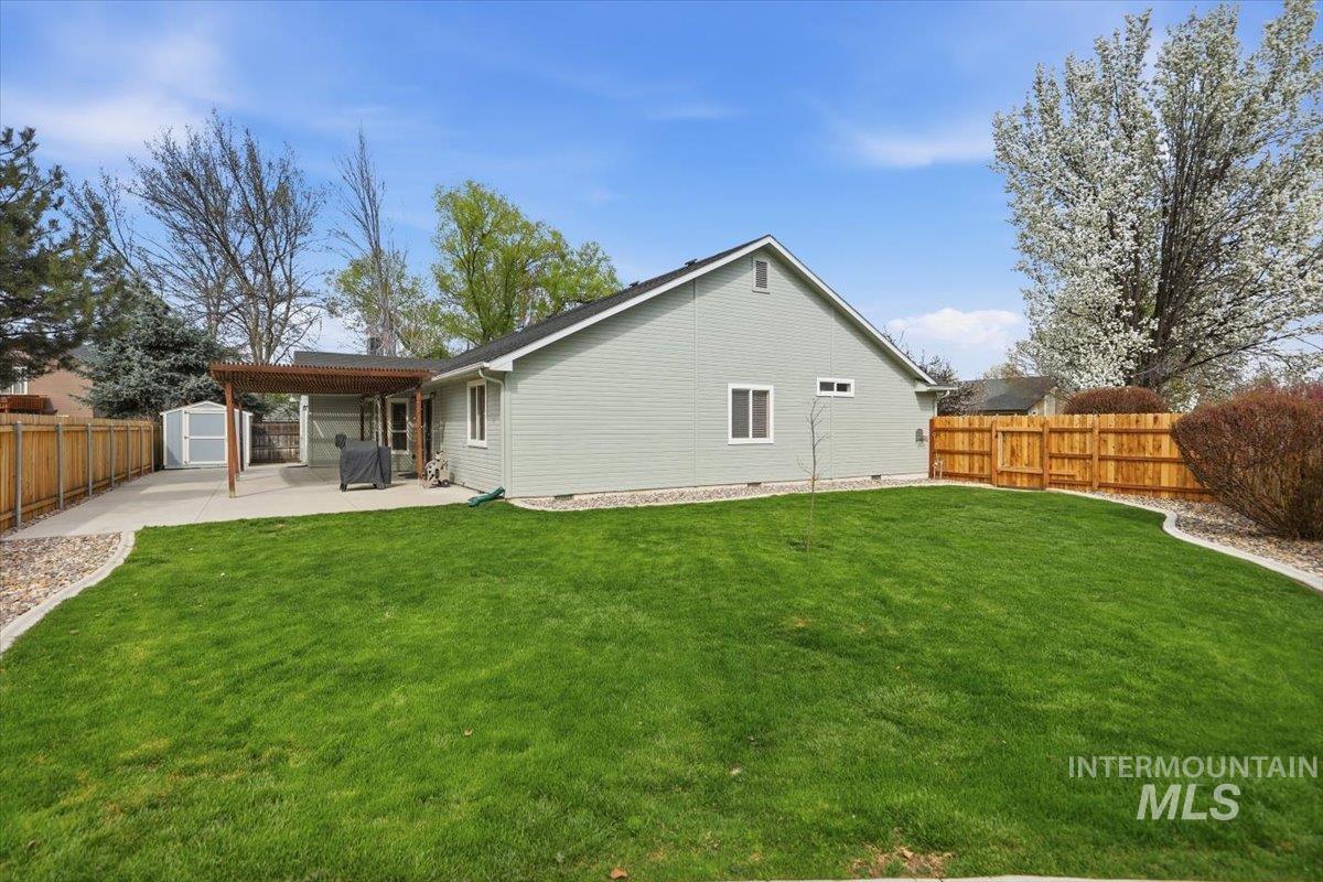 2441 N Snow Goose Way, Meridian, Idaho 83646, 4 Bedrooms, 2 Bathrooms, Residential For Sale, Price $645,000,MLS 98980148