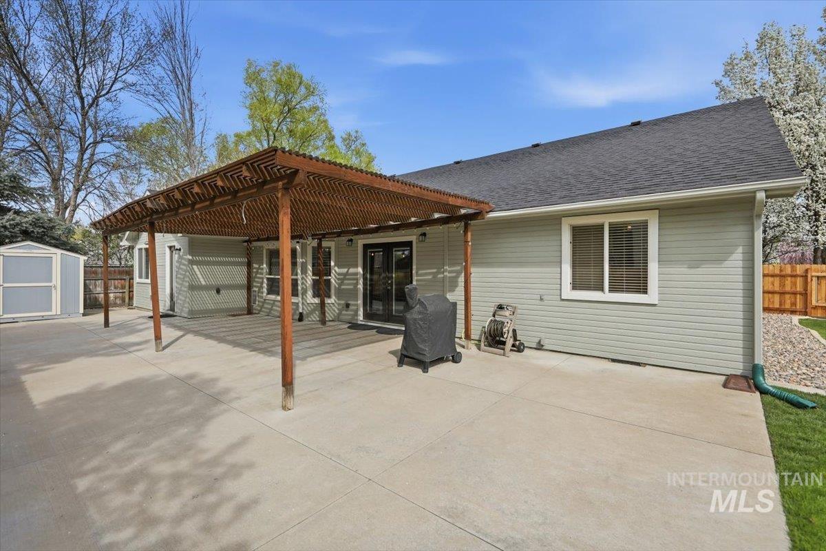 2441 N Snow Goose Way, Meridian, Idaho 83646, 4 Bedrooms, 2 Bathrooms, Residential For Sale, Price $645,000,MLS 98980148