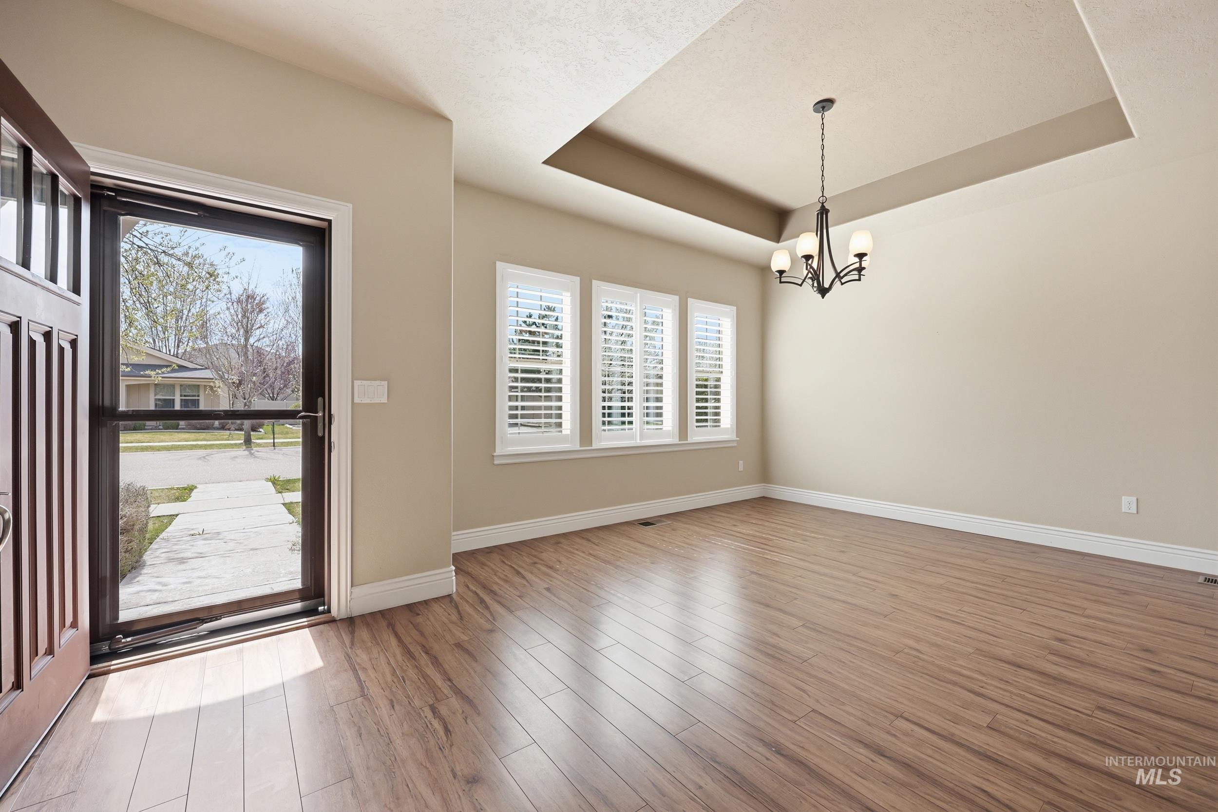 816 E Tallinn St, Meridian, Idaho 83646, 2 Bedrooms, 2 Bathrooms, Residential For Sale, Price $479,000, 98980149