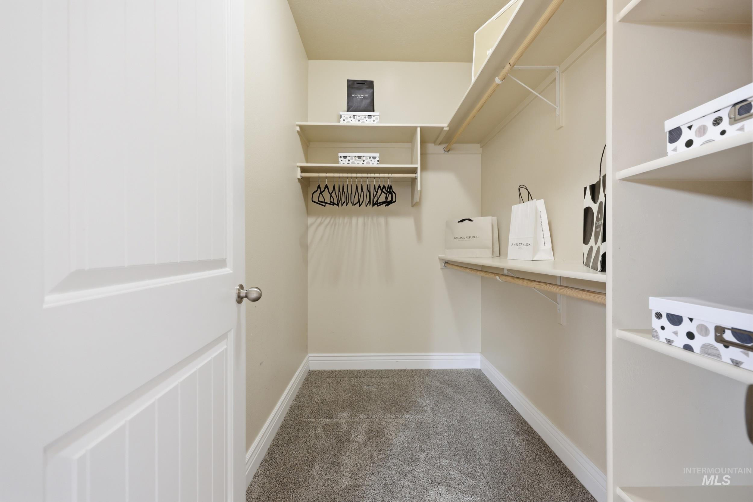 816 E Tallinn St, Meridian, Idaho 83646, 2 Bedrooms, 2 Bathrooms, Residential For Sale, Price $479,000, 98980149