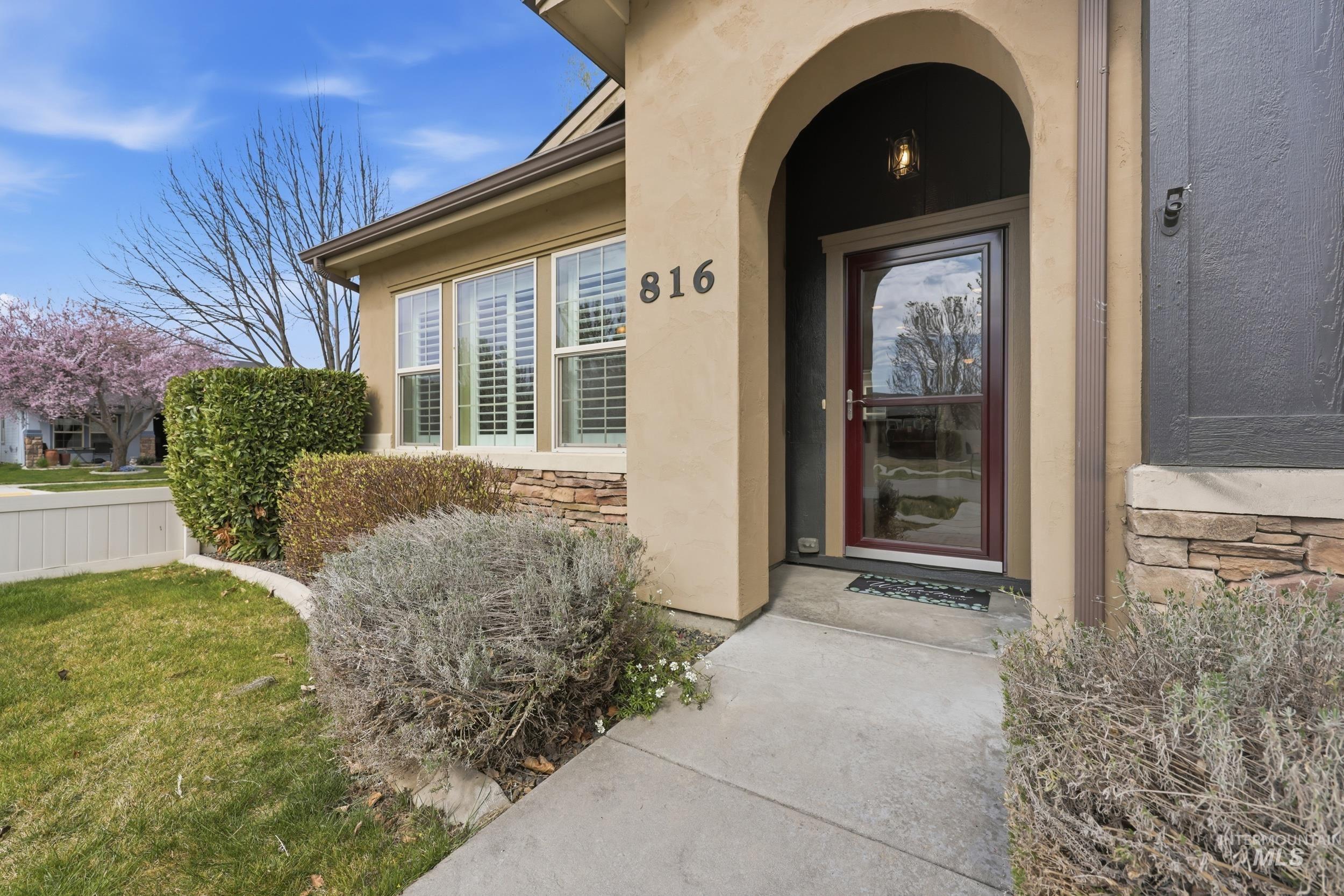 816 E Tallinn St, Meridian, Idaho 83646, 2 Bedrooms, 2 Bathrooms, Residential For Sale, Price $479,000, 98980149