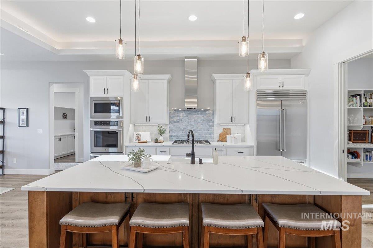 24785 Sienna Glenn St., Middleton, Idaho 83644, 3 Bedrooms, 2.5 Bathrooms, Residential For Sale, Price $879,900,MLS 98980150