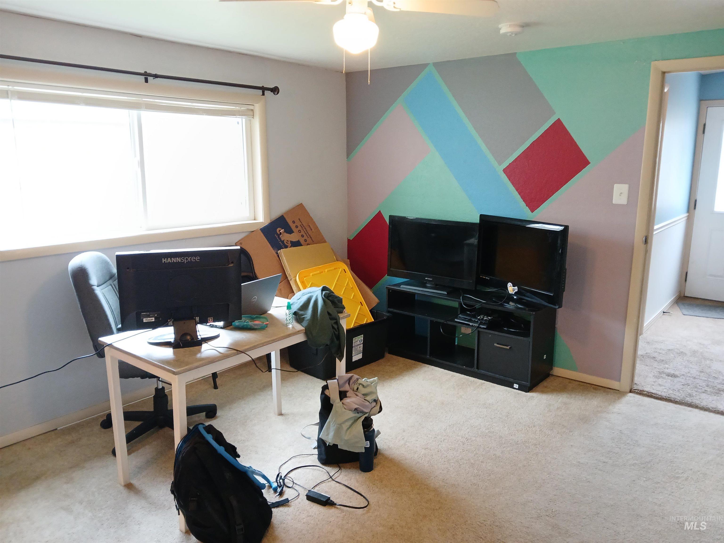 2224 S Rachel Circle, Boise, Idaho 83706-4608, 4 Bedrooms, 2 Bathrooms, Residential For Sale, Price $330,000,MLS 98980152