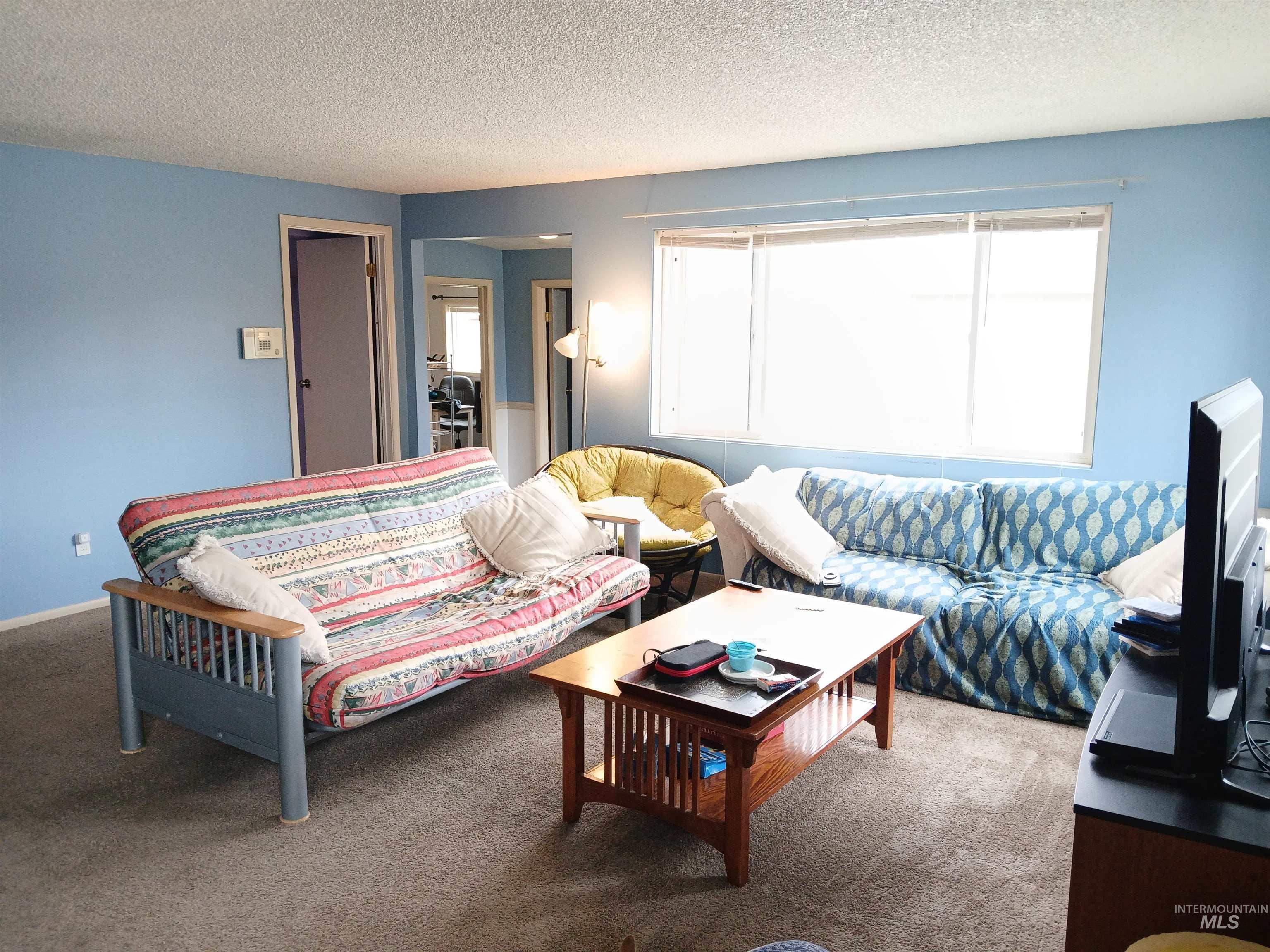 2224 S Rachel Circle, Boise, Idaho 83706-4608, 4 Bedrooms, 2 Bathrooms, Residential For Sale, Price $330,000,MLS 98980152