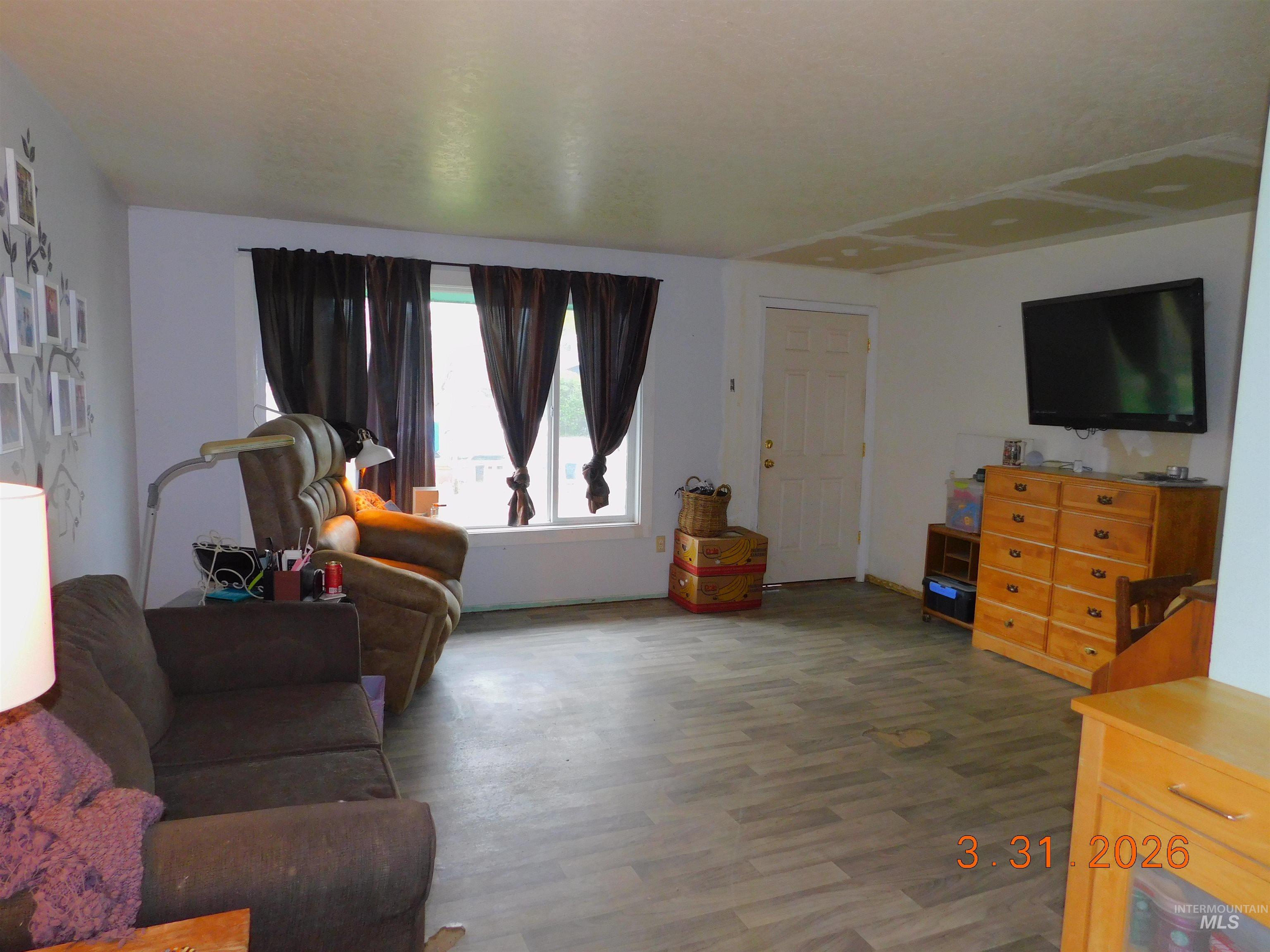 630 E 5th, Emmett, Idaho 83617, 2 Bedrooms, 1 Bathroom, Residential For Sale, Price $295,000, 98980156