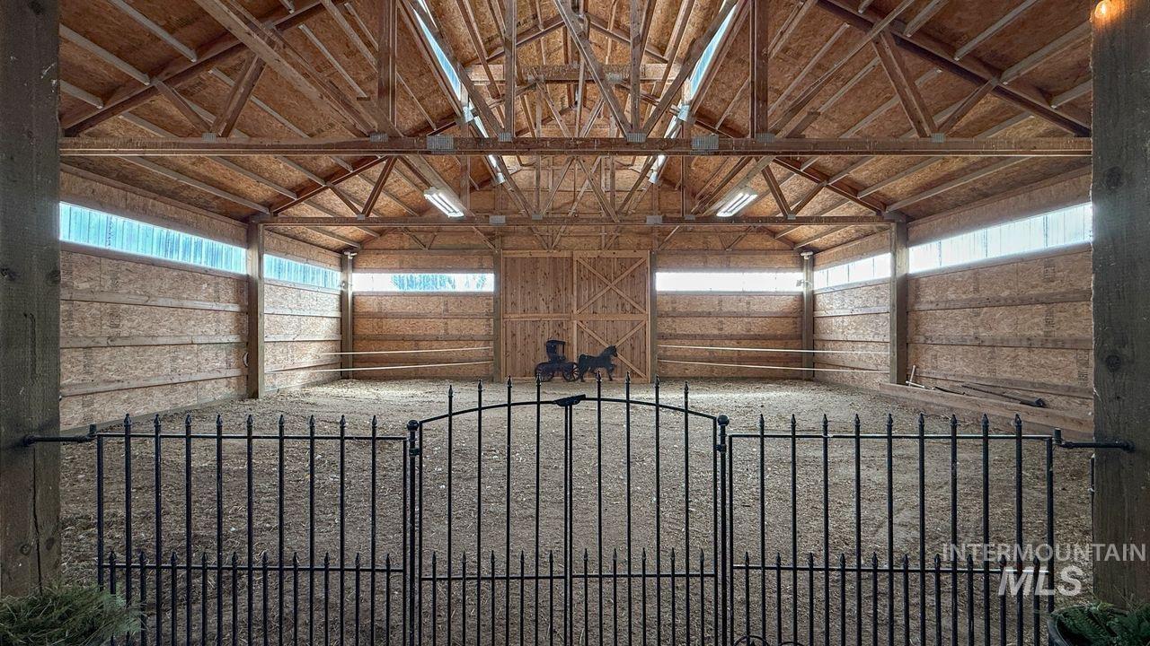 2675 Kings Way Drive, Homedale, Idaho 83628, 5 Bedrooms, 3 Bathrooms, Residential For Sale, Price $989,000,MLS 98980157