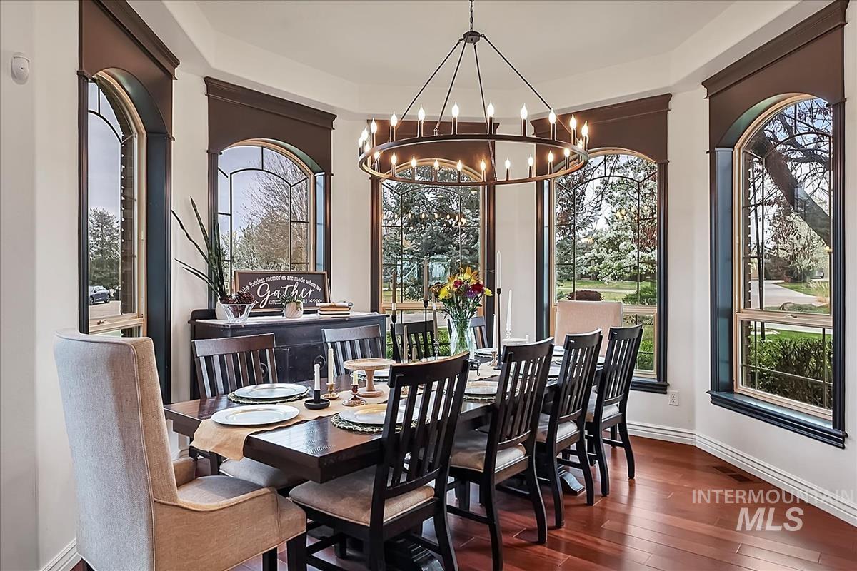 12343 whitechapel way, Nampa, Idaho 83686, 4 Bedrooms, 5 Bathrooms, Residential For Sale, Price $1,140,000,MLS 98980159