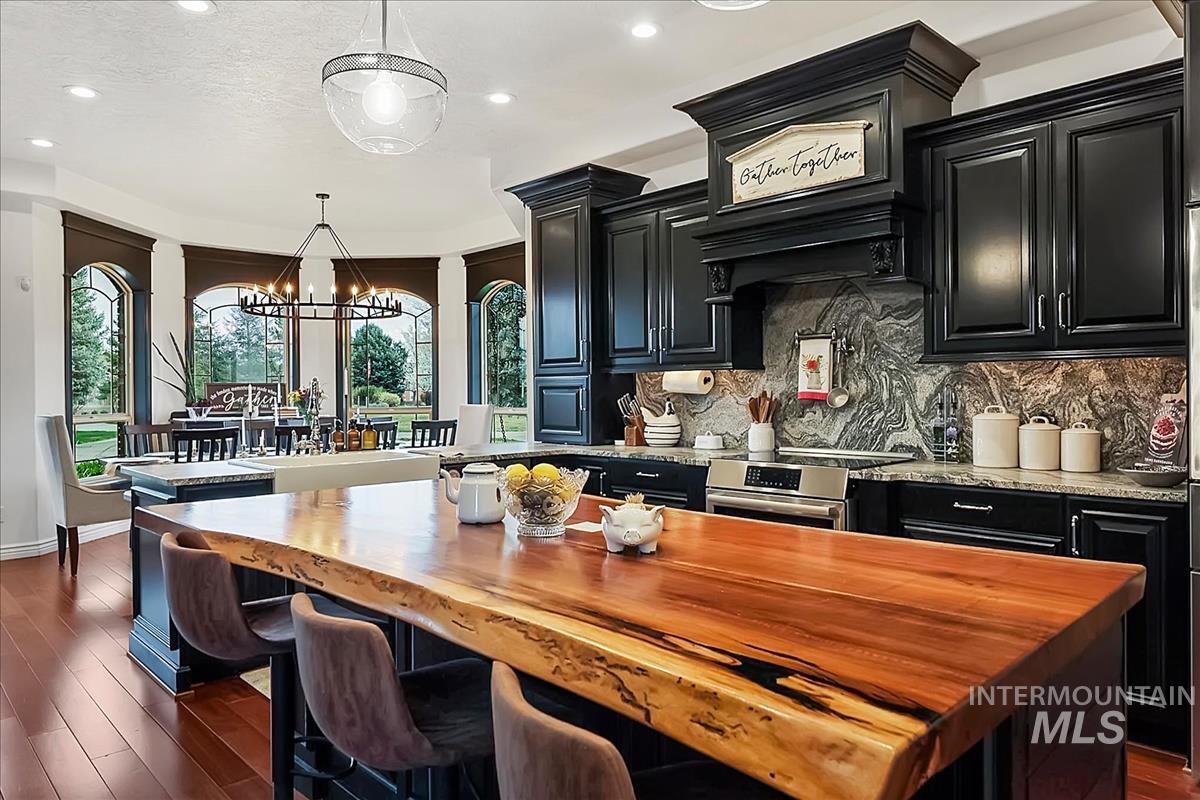 12343 whitechapel way, Nampa, Idaho 83686, 4 Bedrooms, 5 Bathrooms, Residential For Sale, Price $1,140,000,MLS 98980159