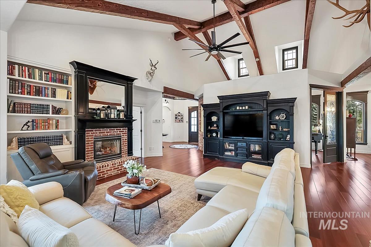 12343 whitechapel way, Nampa, Idaho 83686, 4 Bedrooms, 5 Bathrooms, Residential For Sale, Price $1,140,000,MLS 98980159