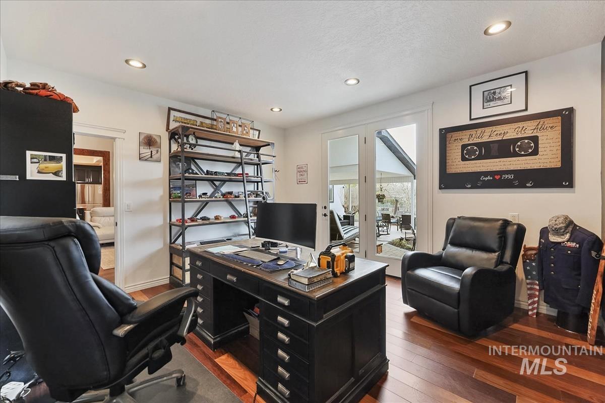 12343 whitechapel way, Nampa, Idaho 83686, 4 Bedrooms, 5 Bathrooms, Residential For Sale, Price $1,140,000,MLS 98980159