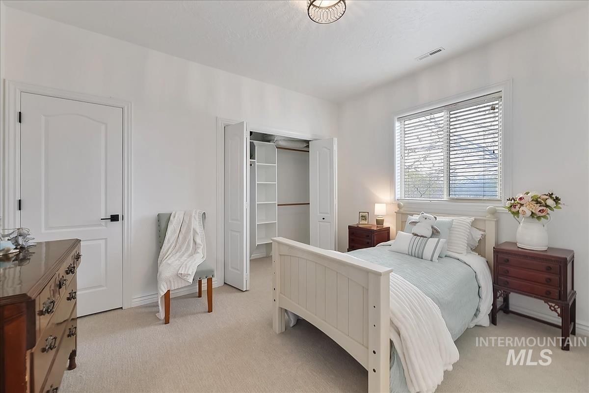 12343 whitechapel way, Nampa, Idaho 83686, 4 Bedrooms, 5 Bathrooms, Residential For Sale, Price $1,140,000,MLS 98980159