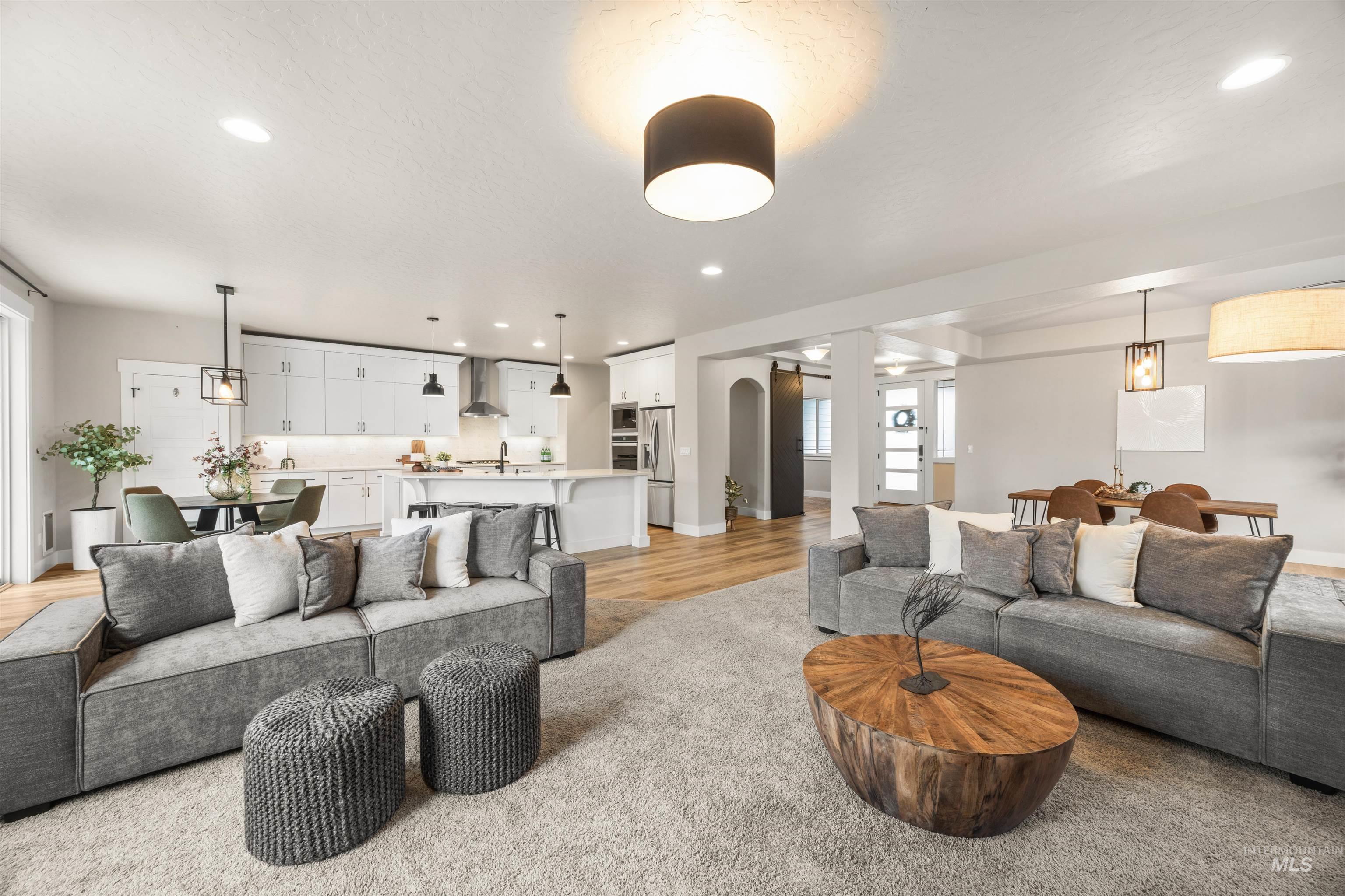 1005 E Trophy St, Kuna, Idaho 83634, 4 Bedrooms, 2.5 Bathrooms, Residential For Sale, Price $679,900,MLS 98980160