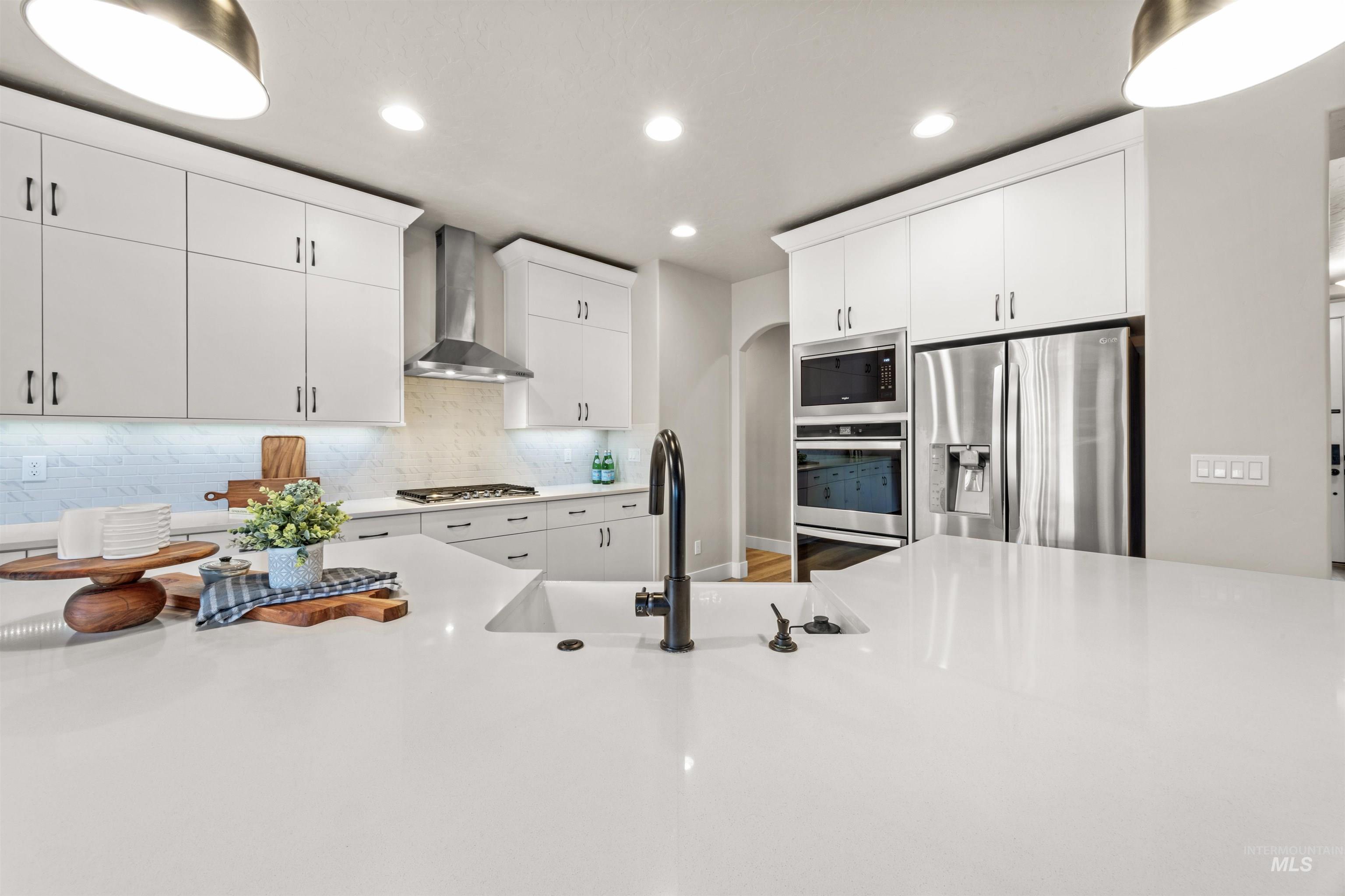 1005 E Trophy St, Kuna, Idaho 83634, 4 Bedrooms, 2.5 Bathrooms, Residential For Sale, Price $679,900,MLS 98980160