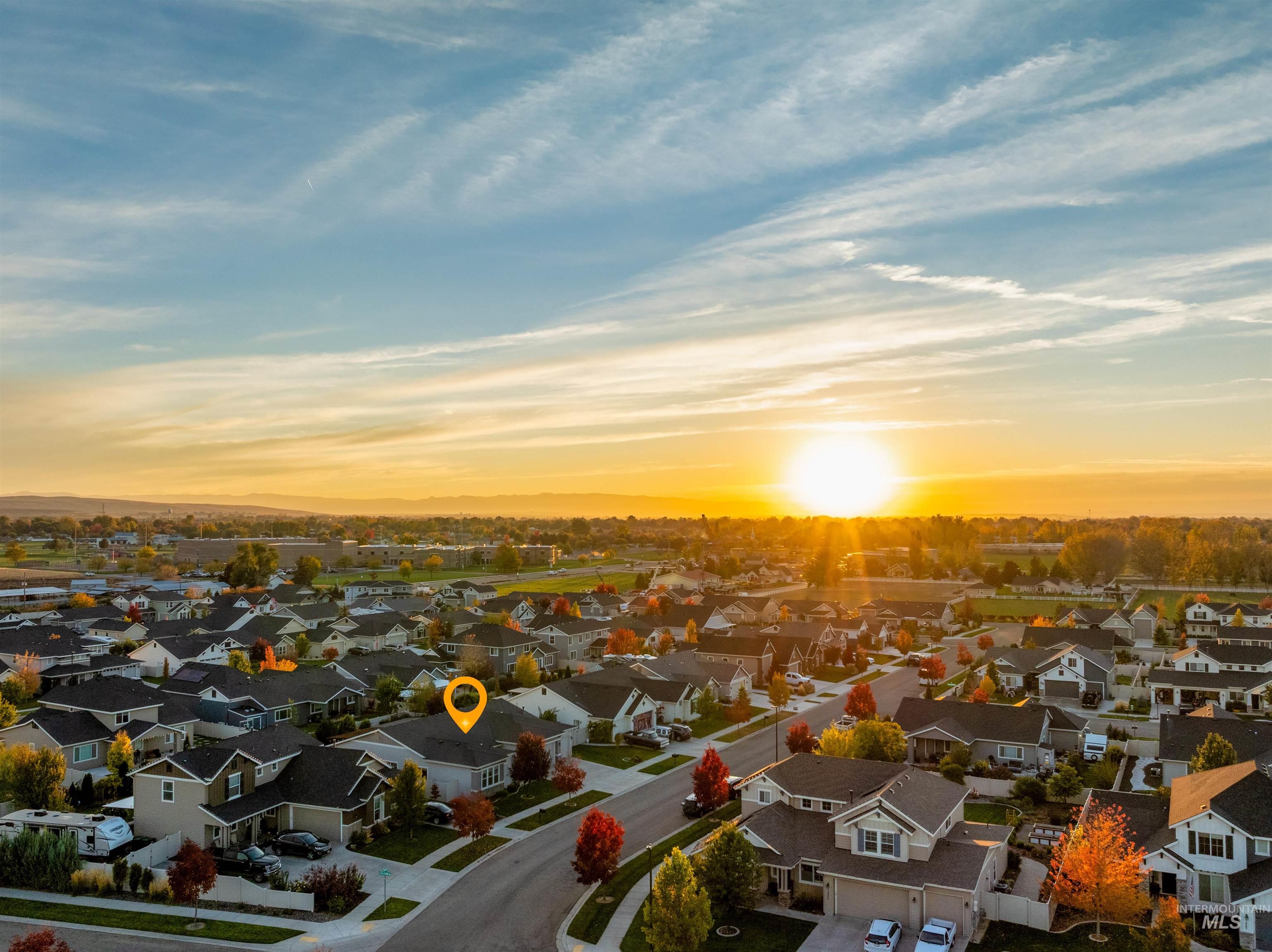 1005 E Trophy St, Kuna, Idaho 83634, 4 Bedrooms, 2.5 Bathrooms, Residential For Sale, Price $679,900,MLS 98980160