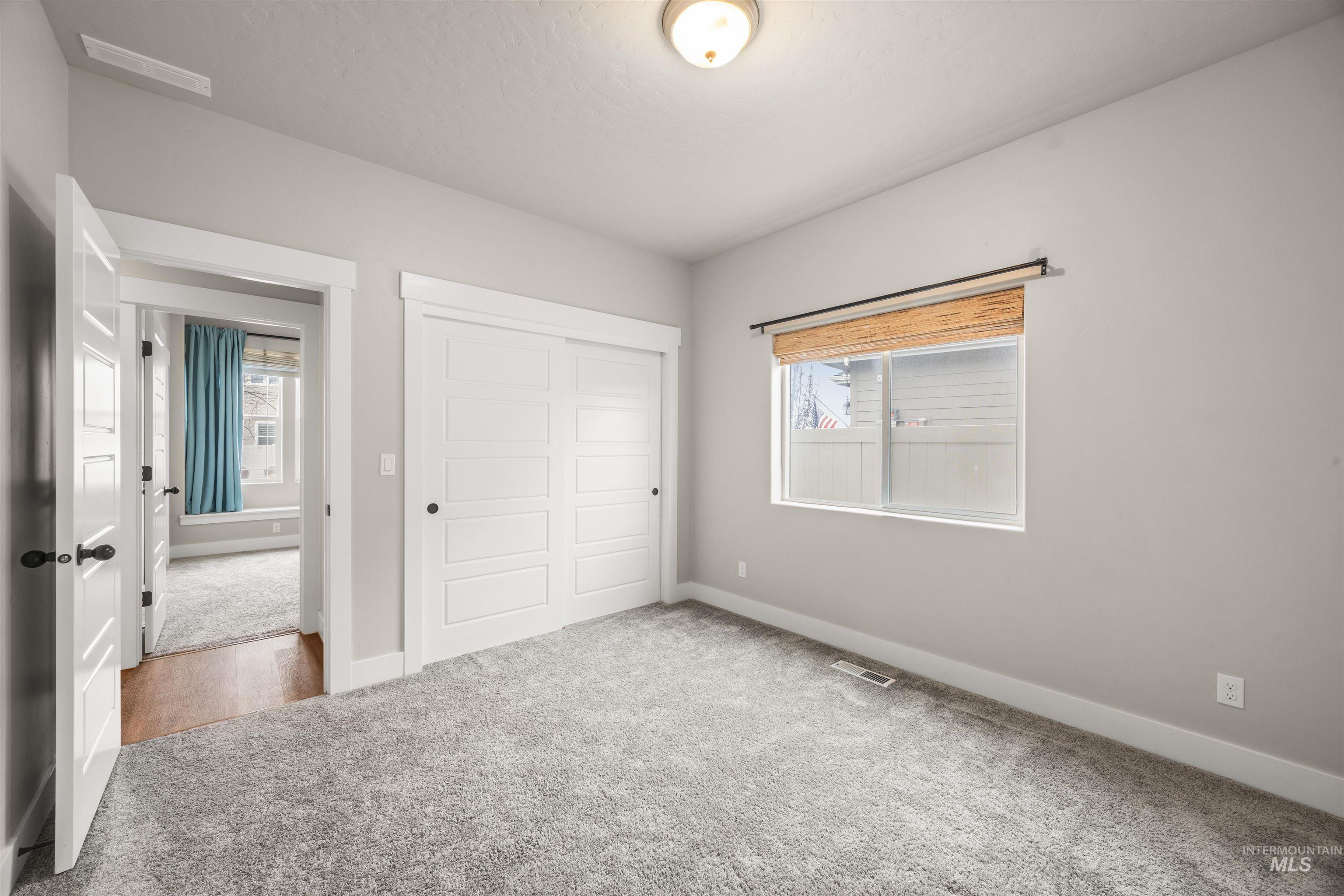 1005 E Trophy St, Kuna, Idaho 83634, 4 Bedrooms, 2.5 Bathrooms, Residential For Sale, Price $679,900,MLS 98980160