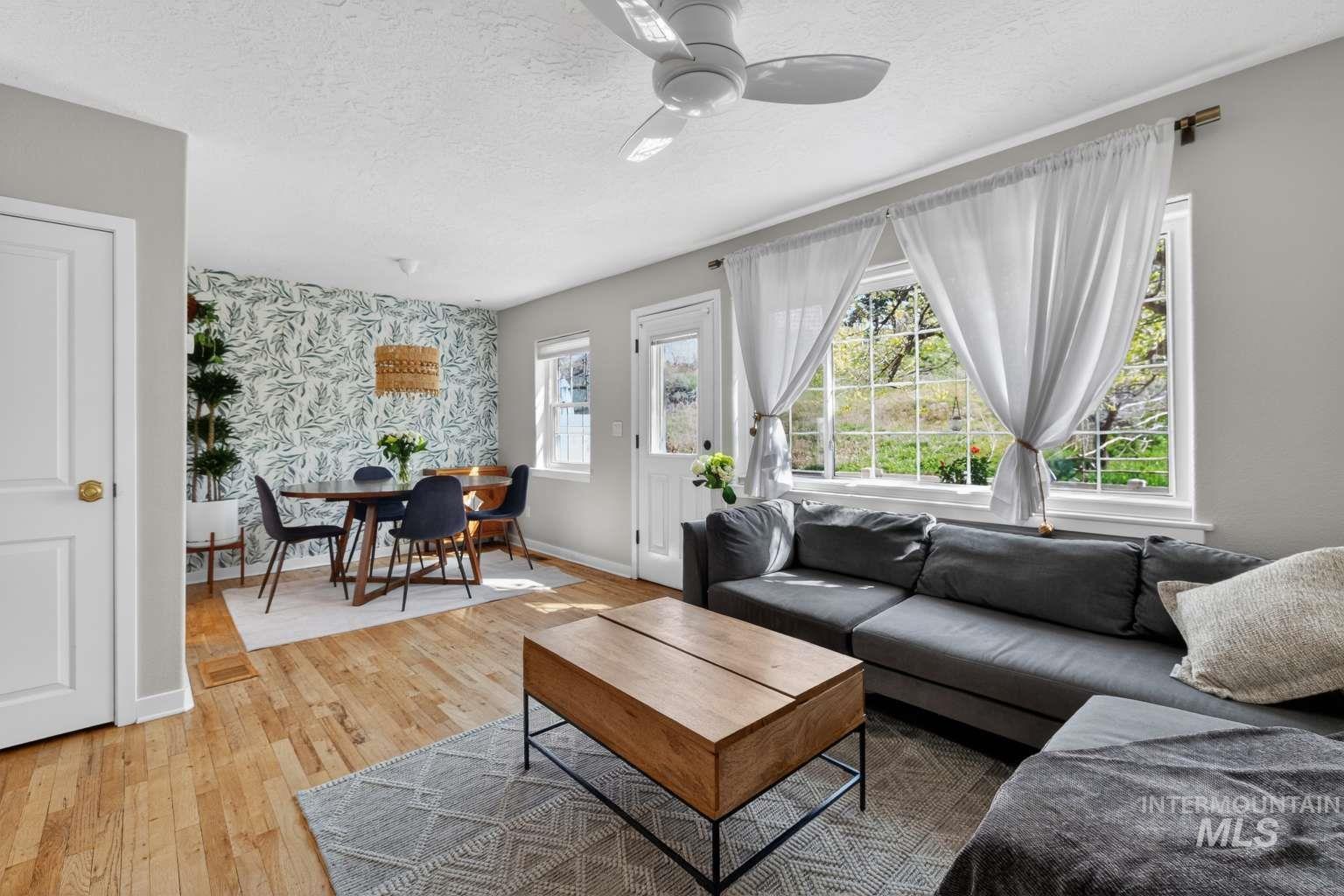 511 W Village Ln, Boise, Idaho 83702, 3 Bedrooms, 2 Bathrooms, Residential For Sale, Price $519,900,MLS 98980161