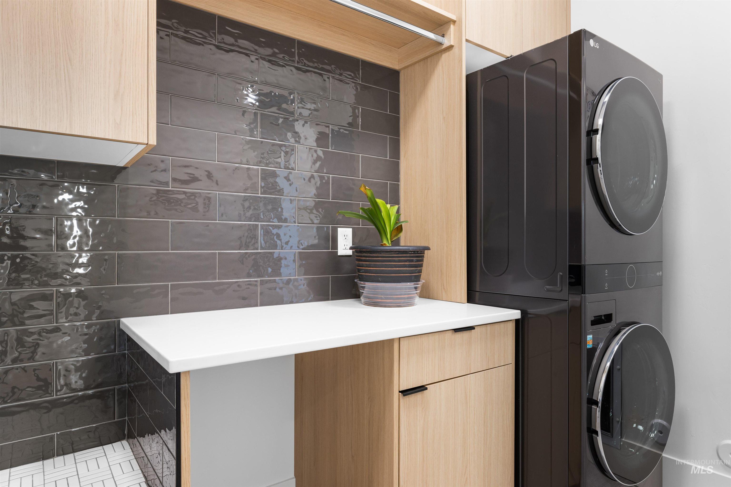 1903 S Meteor Way, Boise, Idaho 83712, 4 Bedrooms, 3 Bathrooms, Residential For Sale, Price $1,699,900,MLS 98980162