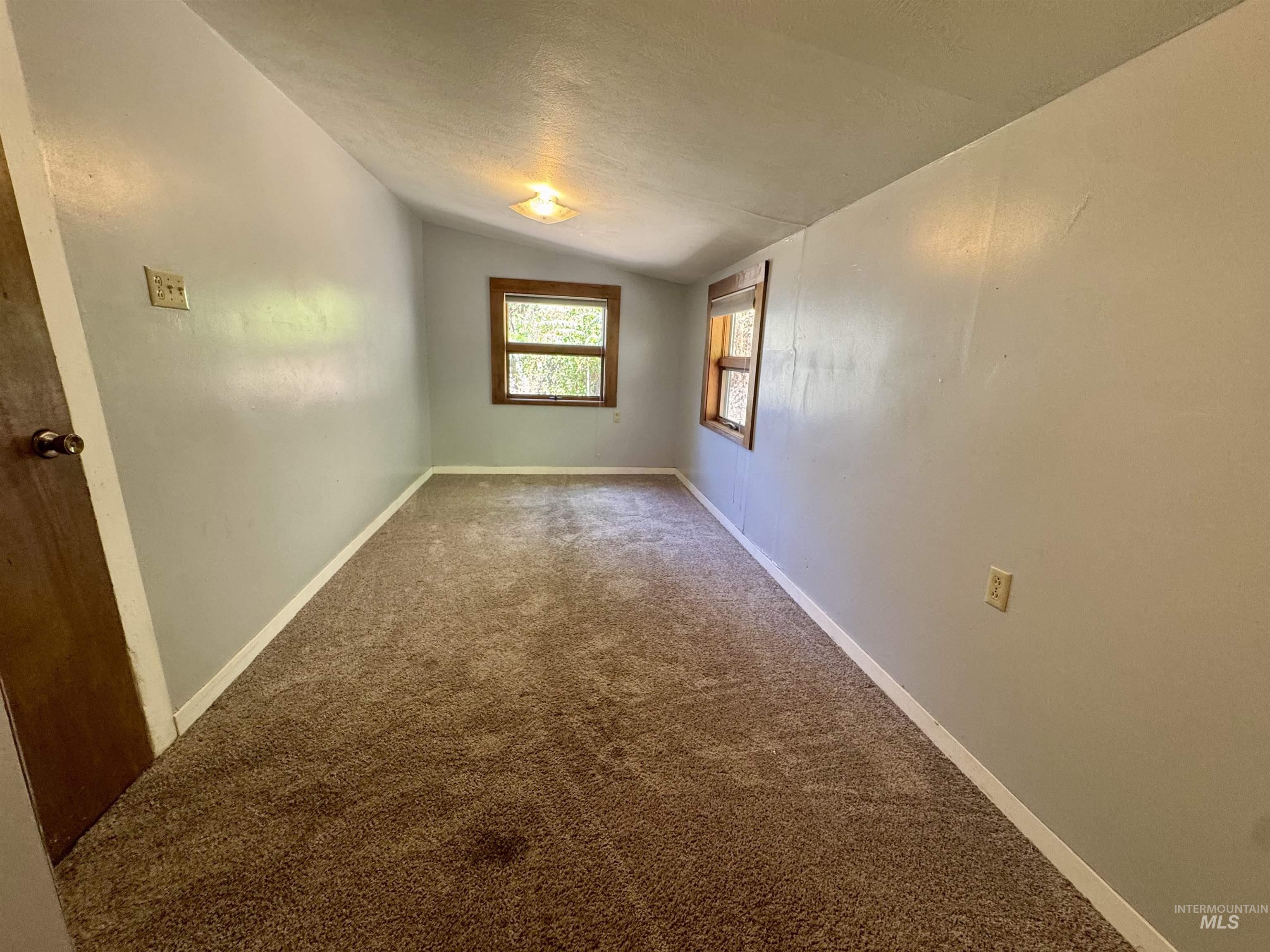 704 Floyd Avenue, Orofino, Idaho 83544, 3 Bedrooms, 2 Bathrooms, Residential For Sale, Price $368,000,MLS 98980165